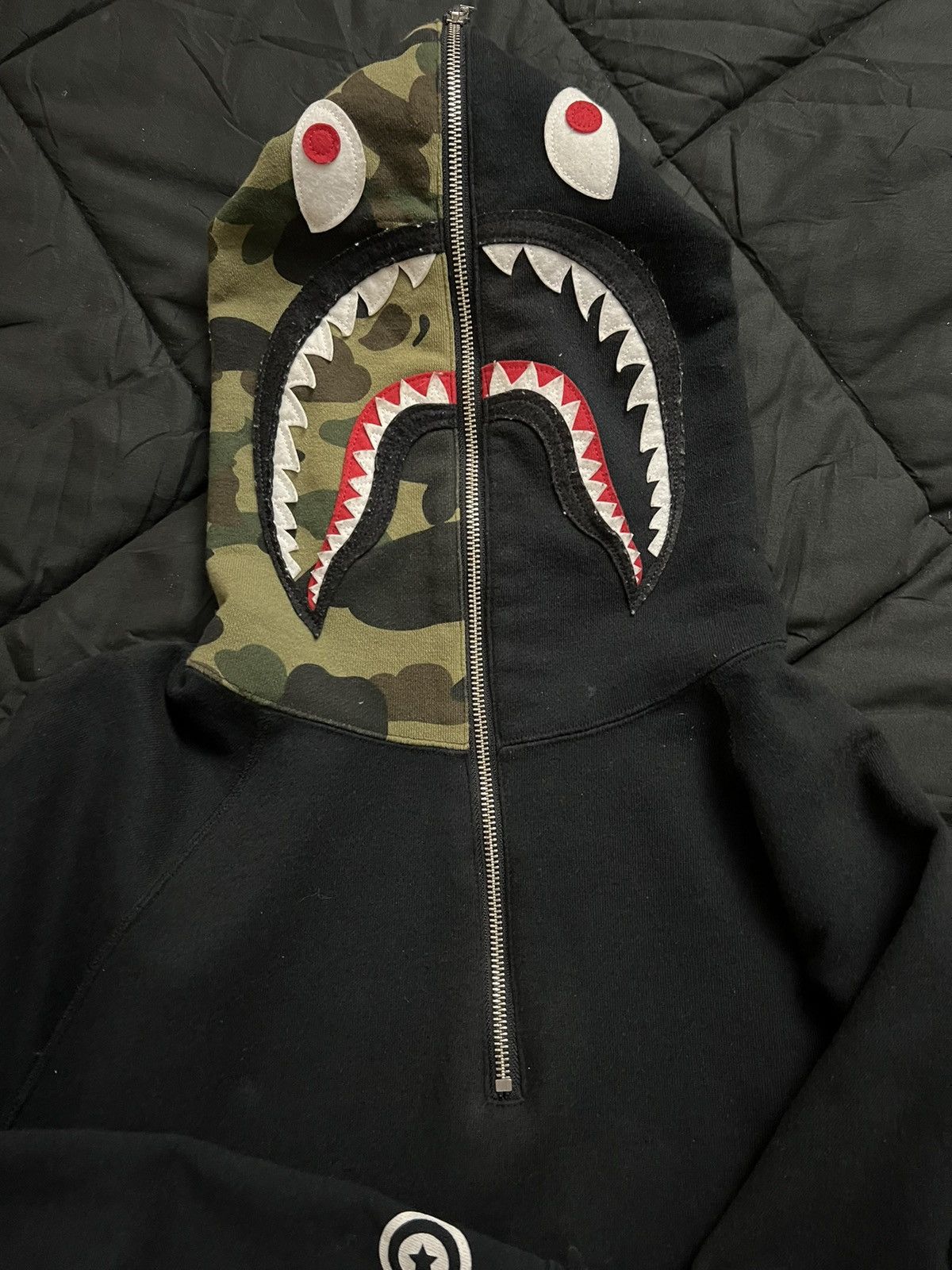 Bape 1st Camo Shark Half Zip Hoodie Size US M / EU 48-50 / 2 - 1 Thumbnail