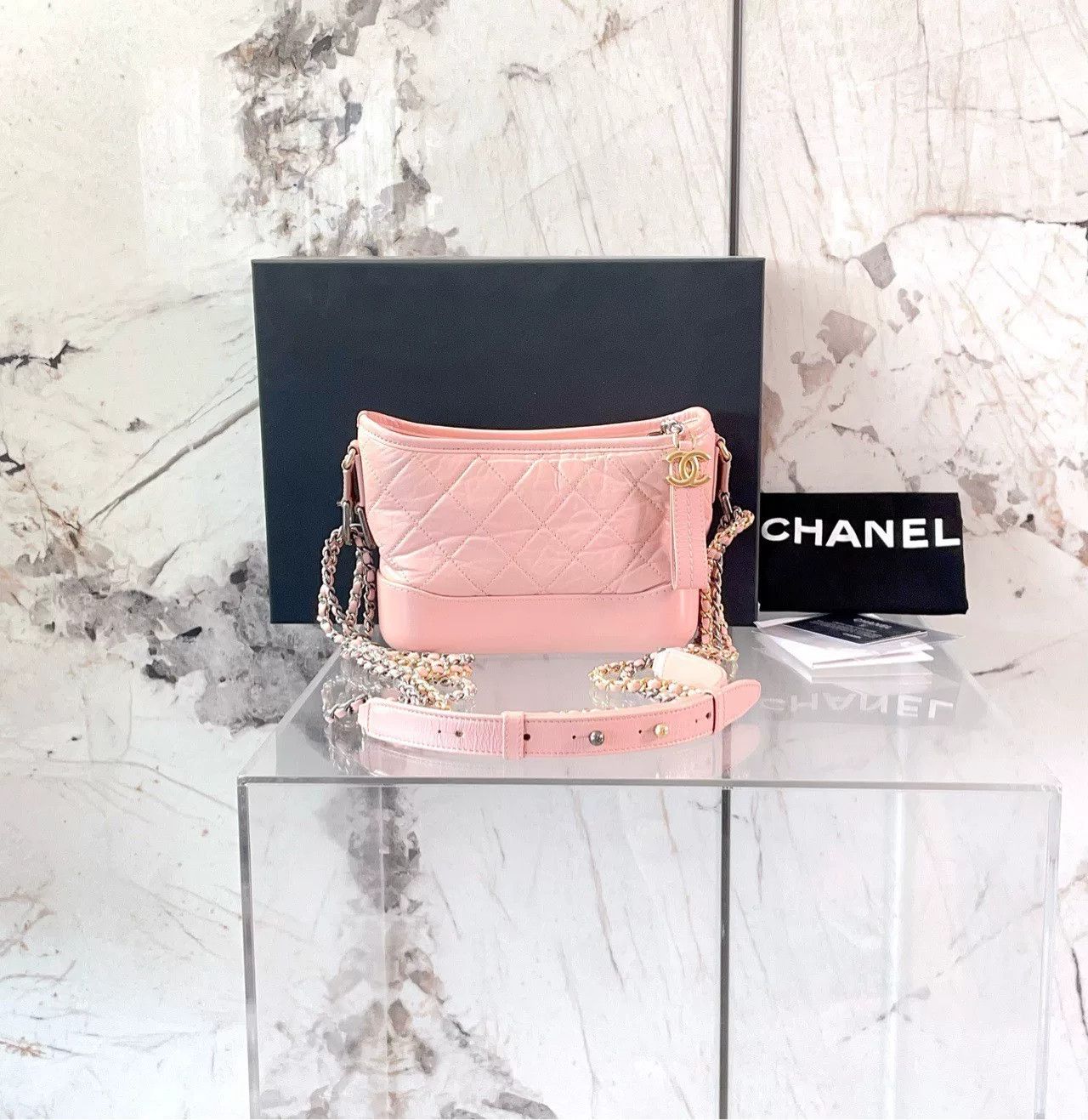 Chanel Pre-loved Bag Very good condition Size ONE SIZE - 1 Thumbnail