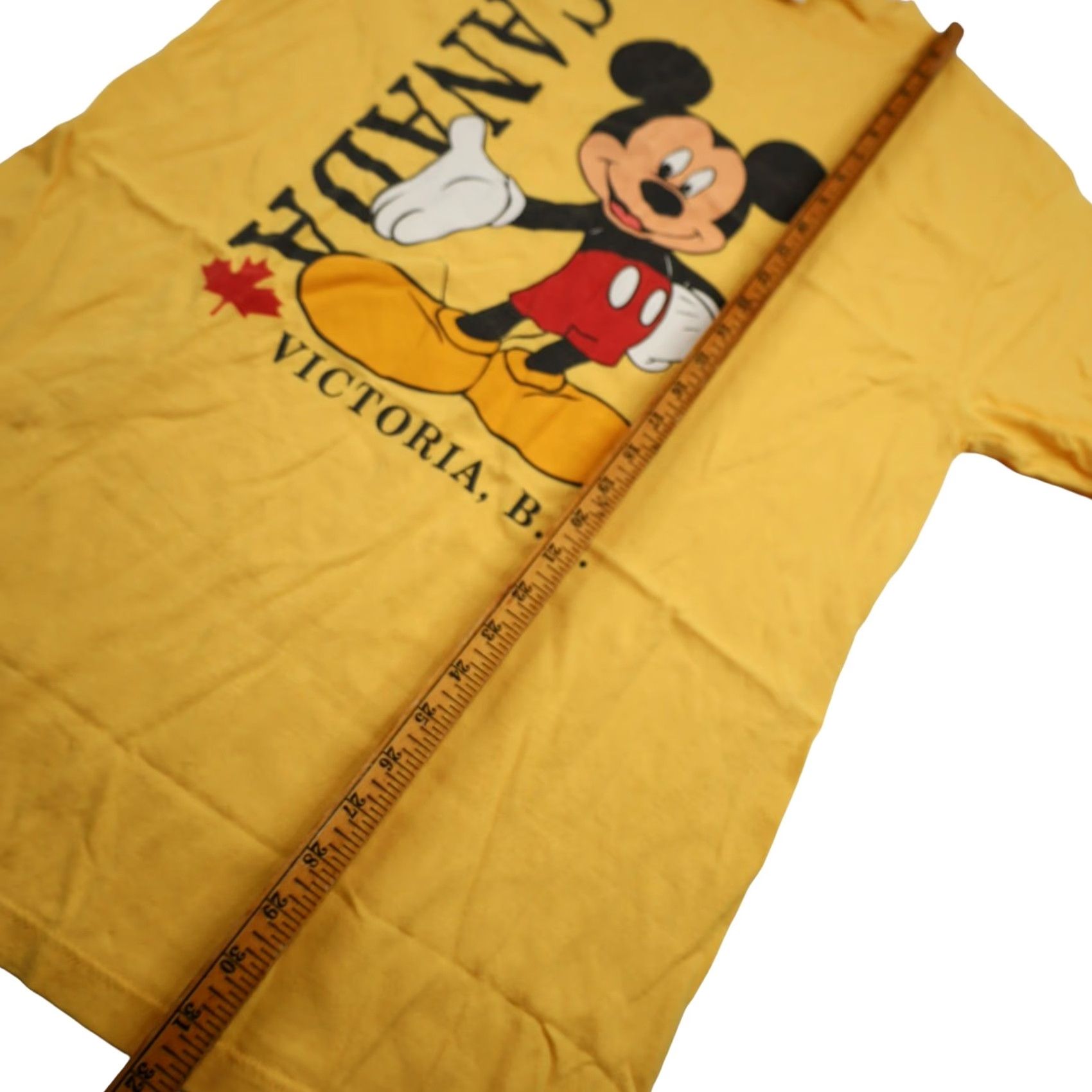 Disney VINTAGE Disney Mickey Mouse Canada Graphic T Shirt Yellow Mens Large L Size US L / EU 52-54 / 3 - 7 Thumbnail