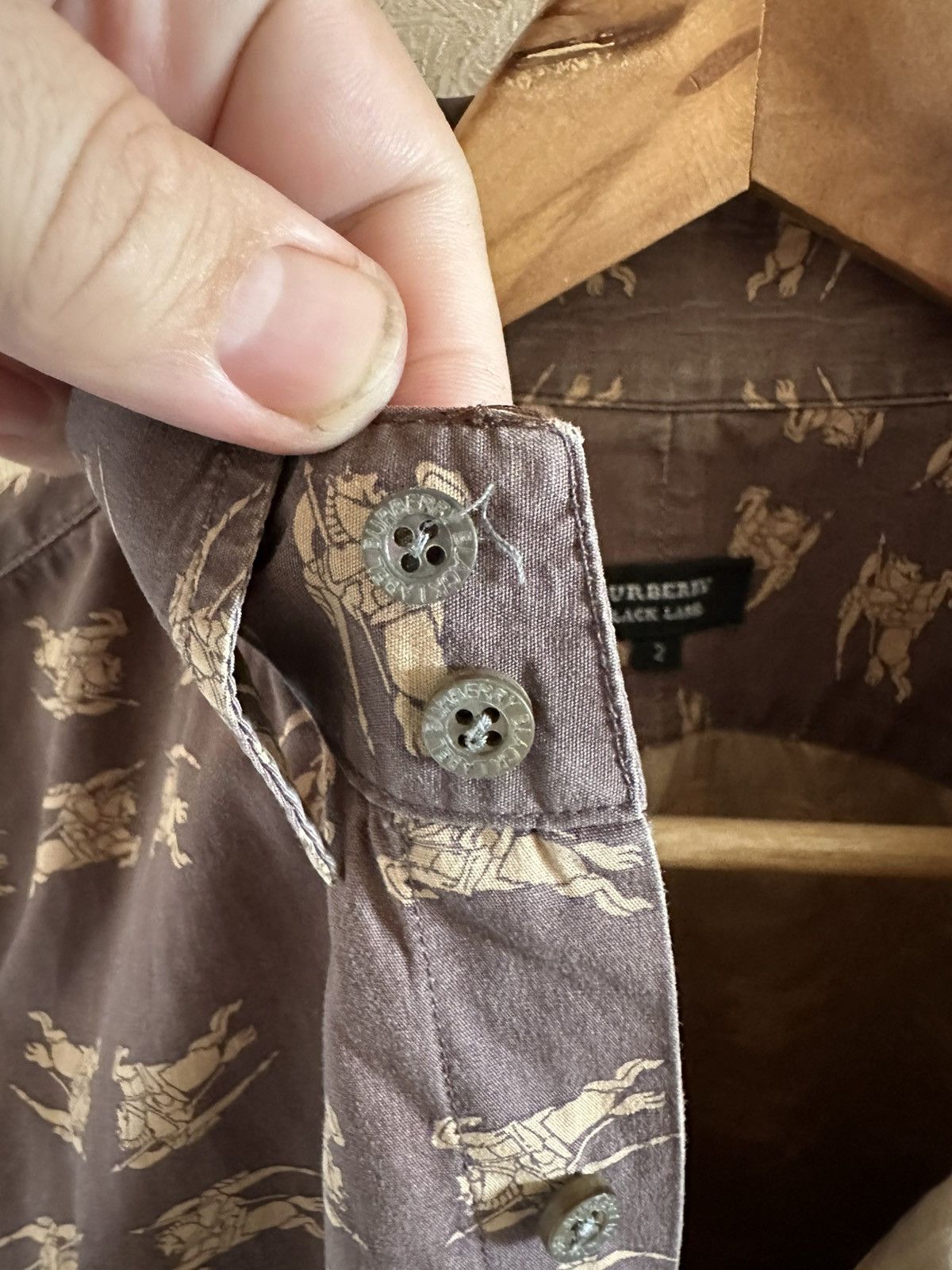 Burberry Burberry shirt logo size M vintage Size US M / EU 48-50 / 2 - 5 Thumbnail