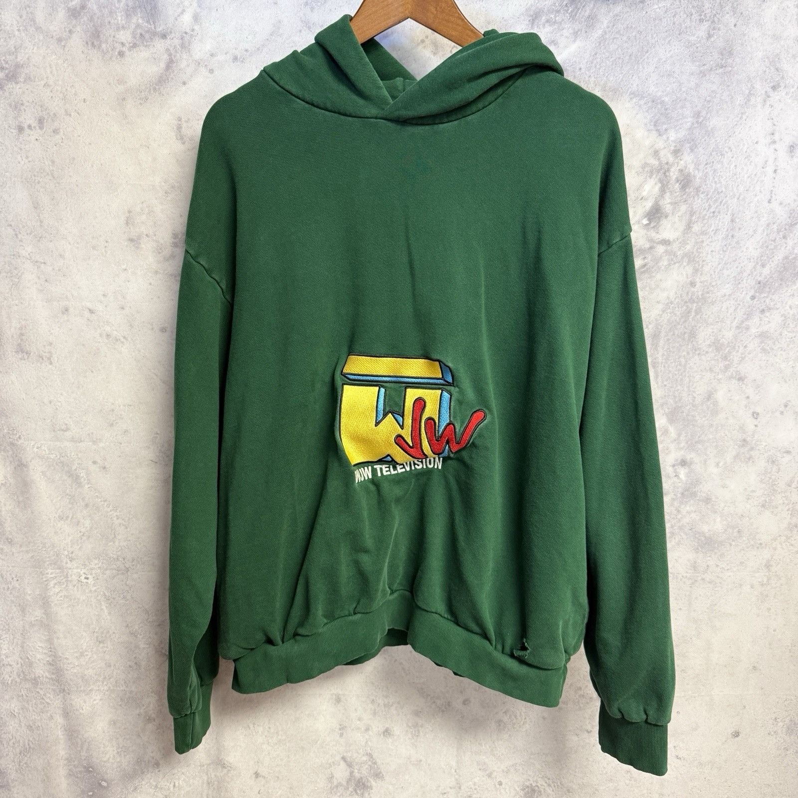 Other Who Jung Woo Hoodie Sweatshirt Mens XL 26.5x25 Green Embroid Size US XL / EU 56 / 4 - 1 Thumbnail
