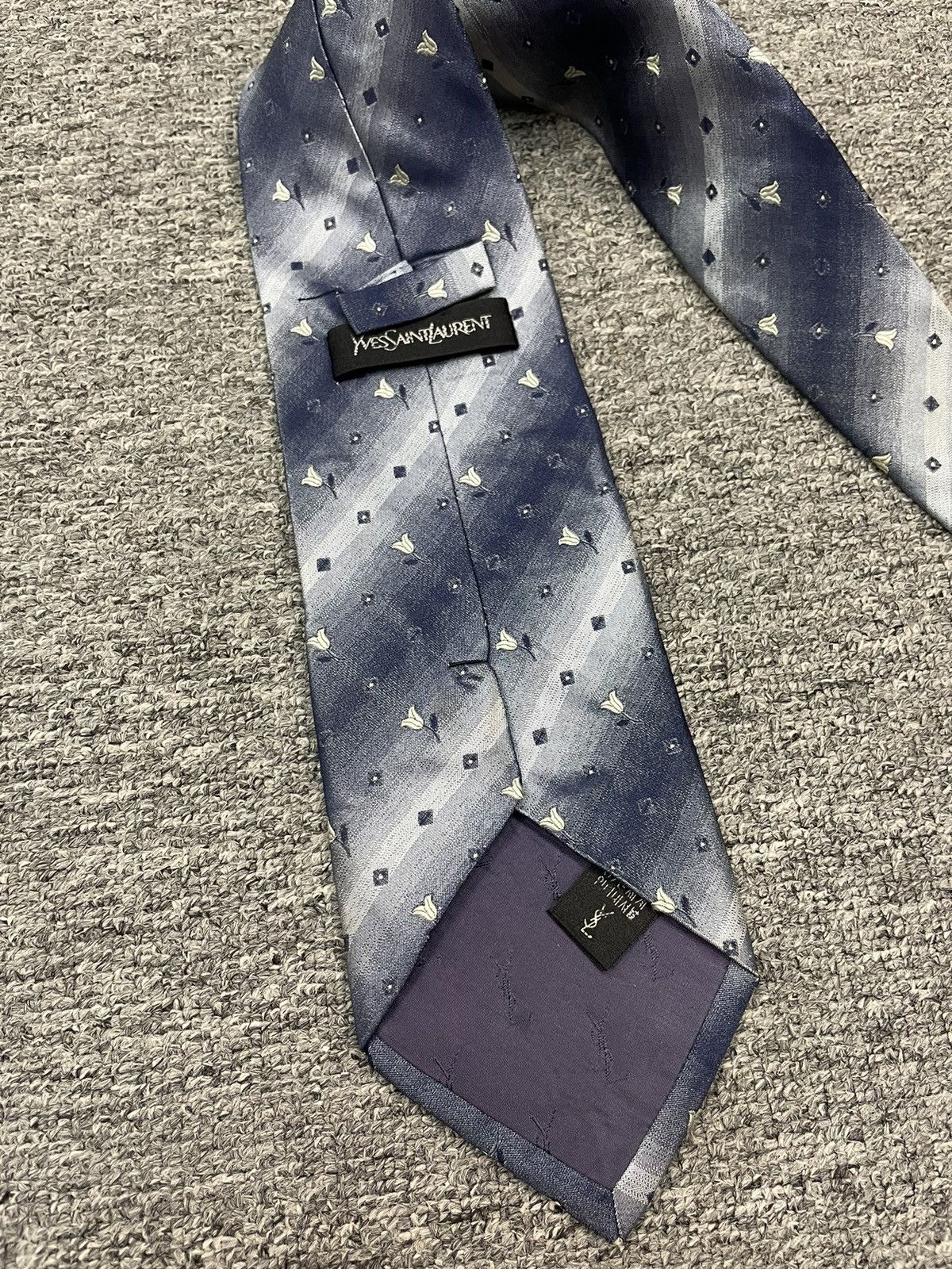 Yves Saint Laurent Vintage Yves Saint Laurent Silk Ties Size ONE SIZE - 2 Thumbnail