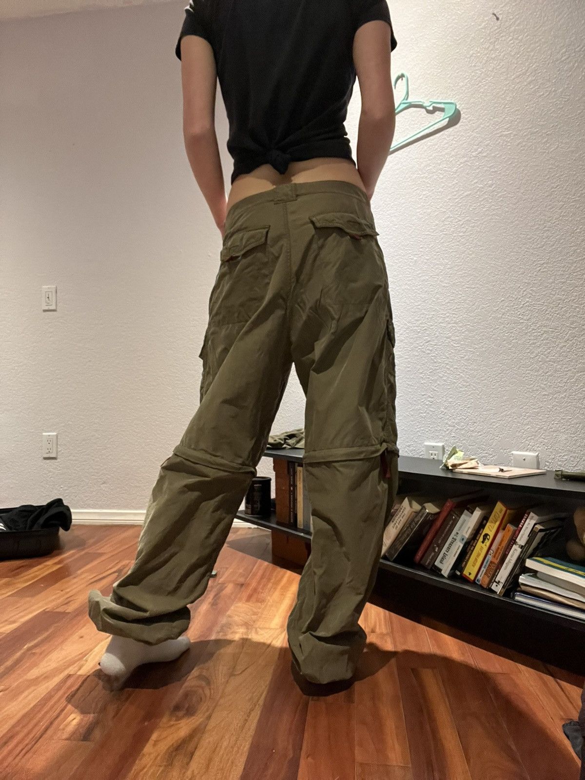 Abercrombie & Fitch army green vintage A&F parachute pants Size US 34 / EU 50 - 3 Thumbnail