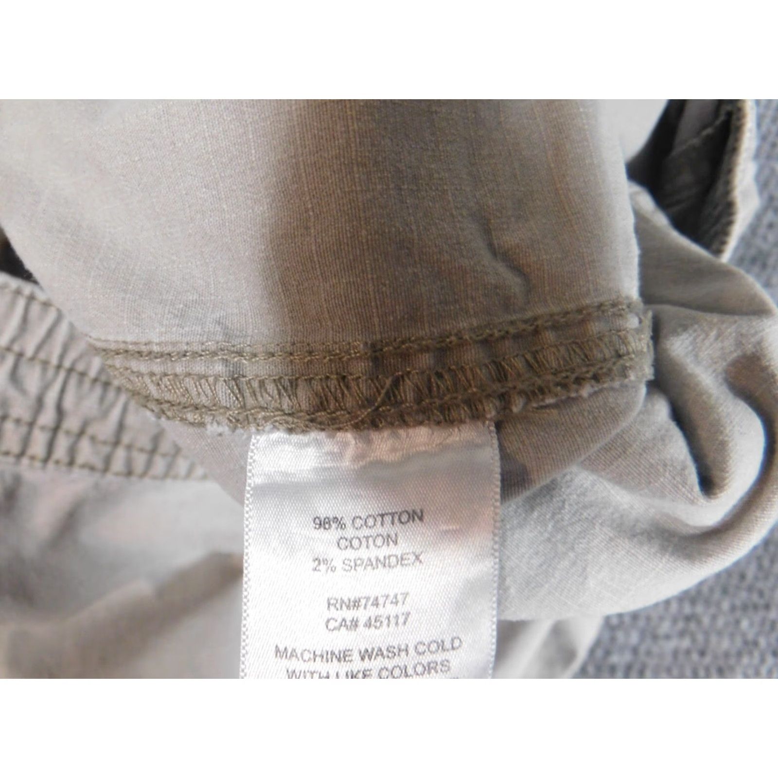 Vintage Natural Reflections Shorts Womens 16 Beige Casual Knit Flat Front Zip Chino Stretch Regular Nature 90s Mens Womens Girls Size 38" / US 16 / IT 52 - 7 Thumbnail