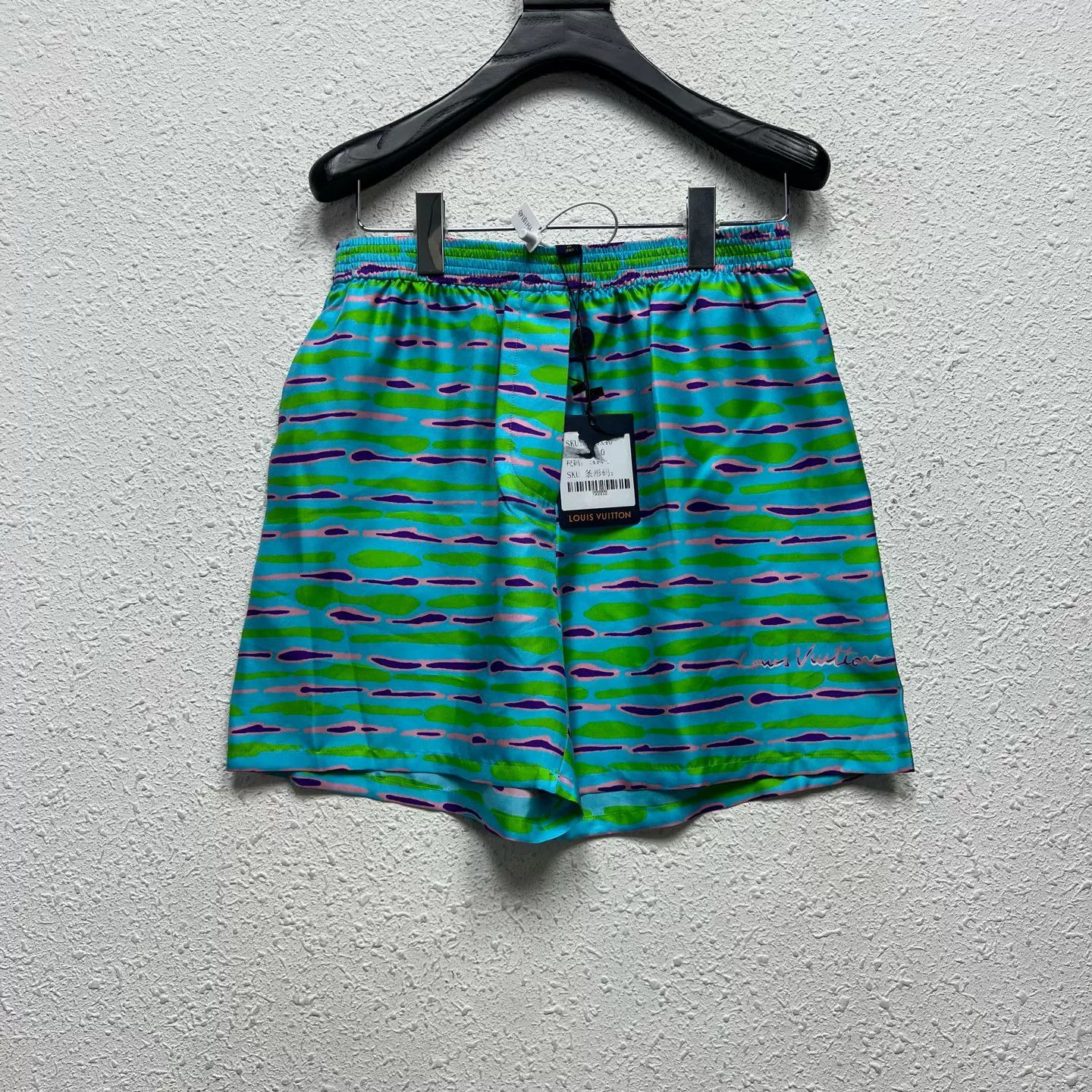 Louis Vuitton Louis Vuitton Silk Wavy Pajama Shorts 38 Size 27" / US 4 / IT 40 - 1 Thumbnail
