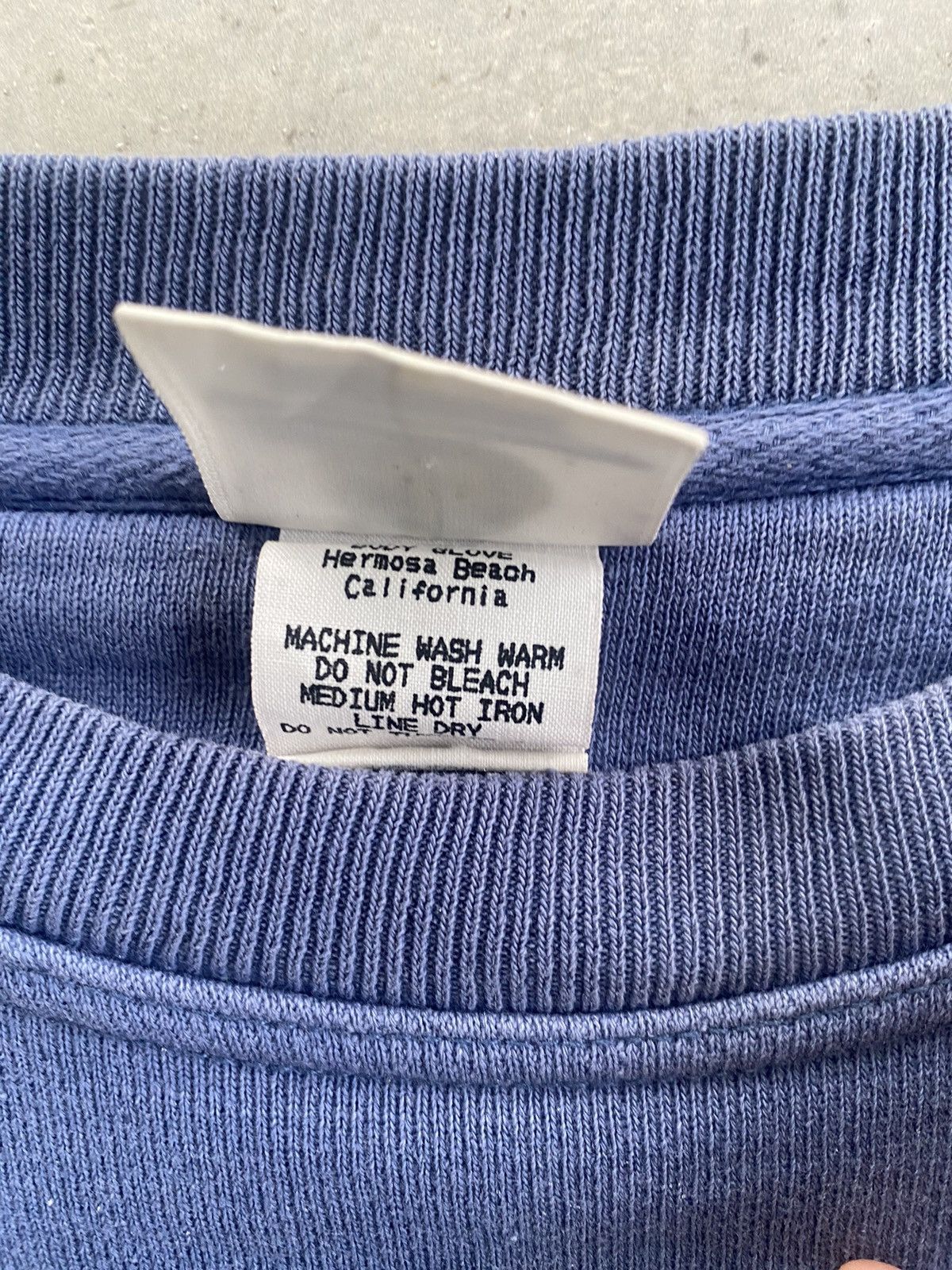Body Glove × Vintage VINTAGE BODY GLOVE HERMOSA BEACH SUN FADED SWEATSHIRT Size US M / EU 48-50 / 2 - 5 Thumbnail