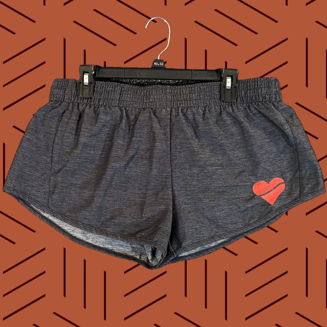 Vintage VINTAGE Oiselle Shorts Womens 10 Gray Heart 3” Inseam Running Casual Workout Lined Women's 10 Gray Heart 3” Inseam Running Casual Workout Lined Size 32" / US 10 / IT 46 - 1 Thumbnail