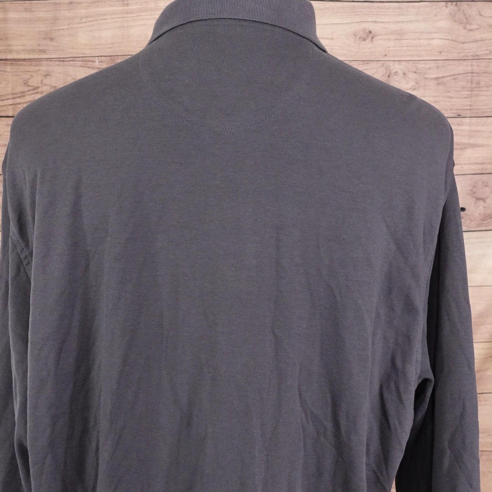 Roundtree & Yorke VINTAGE? No. Roundtree & Yorke Shirt Men XL Gray Long Sleeve Polo Silky Finish Cotton Casual Mens XL Gray Polo Size US XL / EU 56 / 4 - 7 Thumbnail