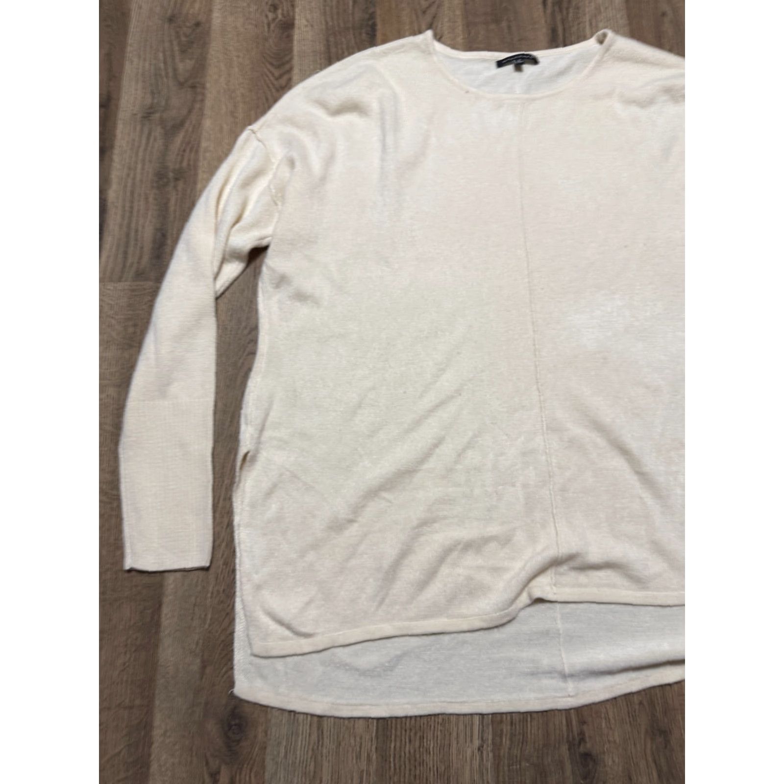Vintage Staccato Shirt Women's Size Medium Yellow Long Sleeve Shirt T-Shirt Regular Fit Casual Modern Basic 100% Rayon Size M / US 6-8 / IT 42-44 - 3 Thumbnail