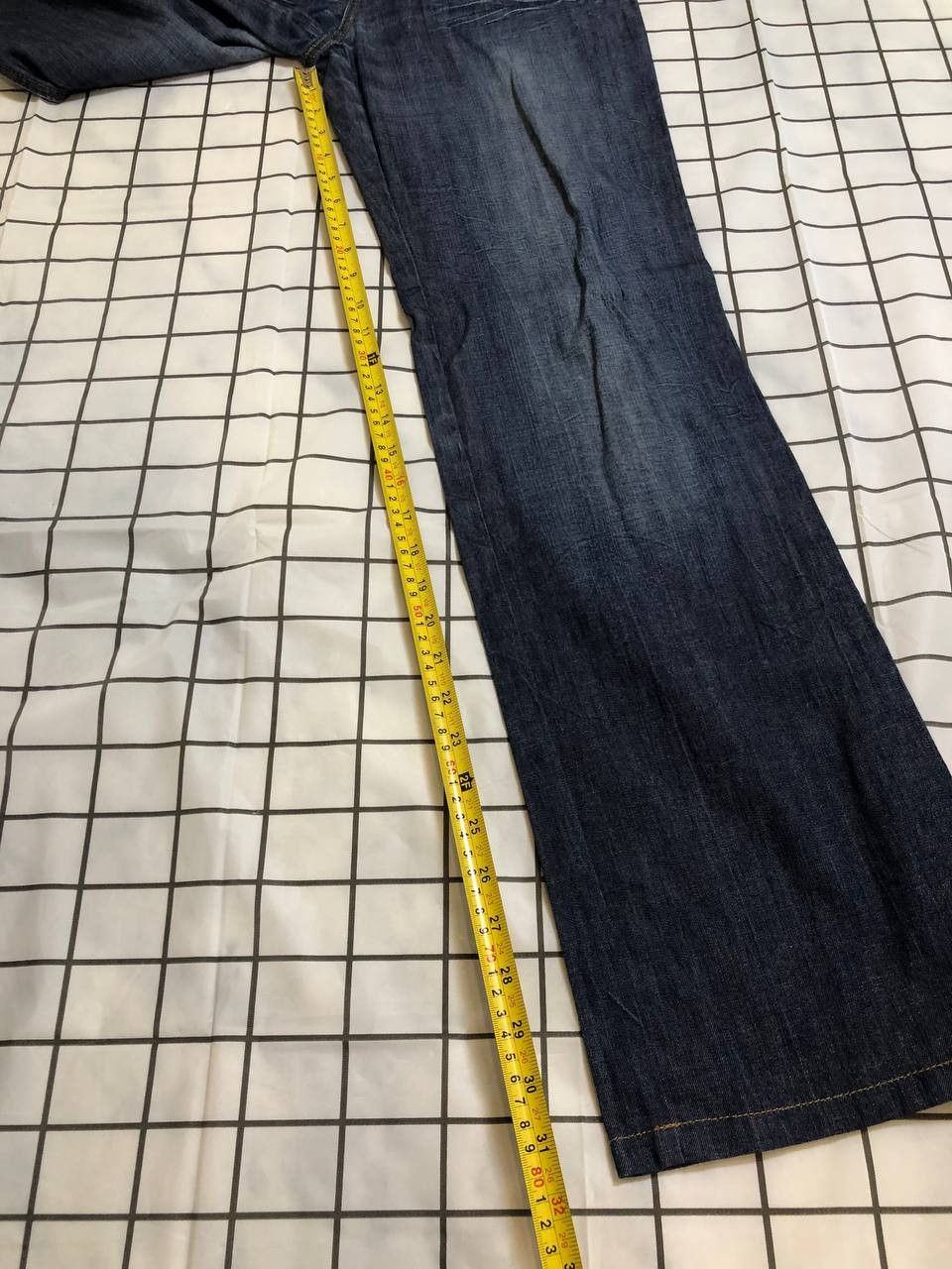 Moschino Vintage Moschino Peace Button Fly Dark Washed Denim Jeans Size 27" / US 4 / IT 40 - 8 Thumbnail