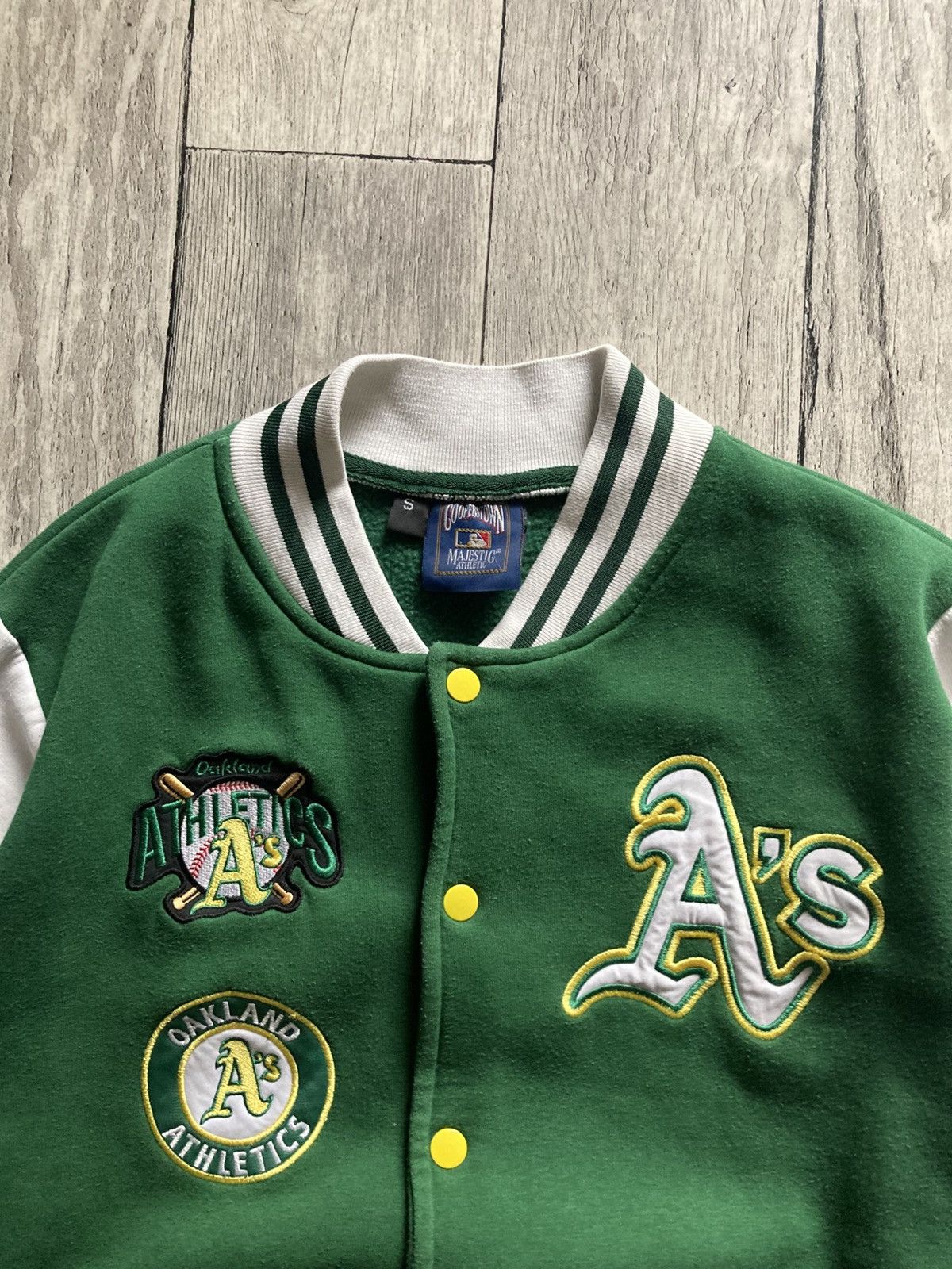 Majestic Vintage majestic oakland athletics mlb bomber varsity jacket Size US S / EU 44-46 / 1 - 5 Thumbnail