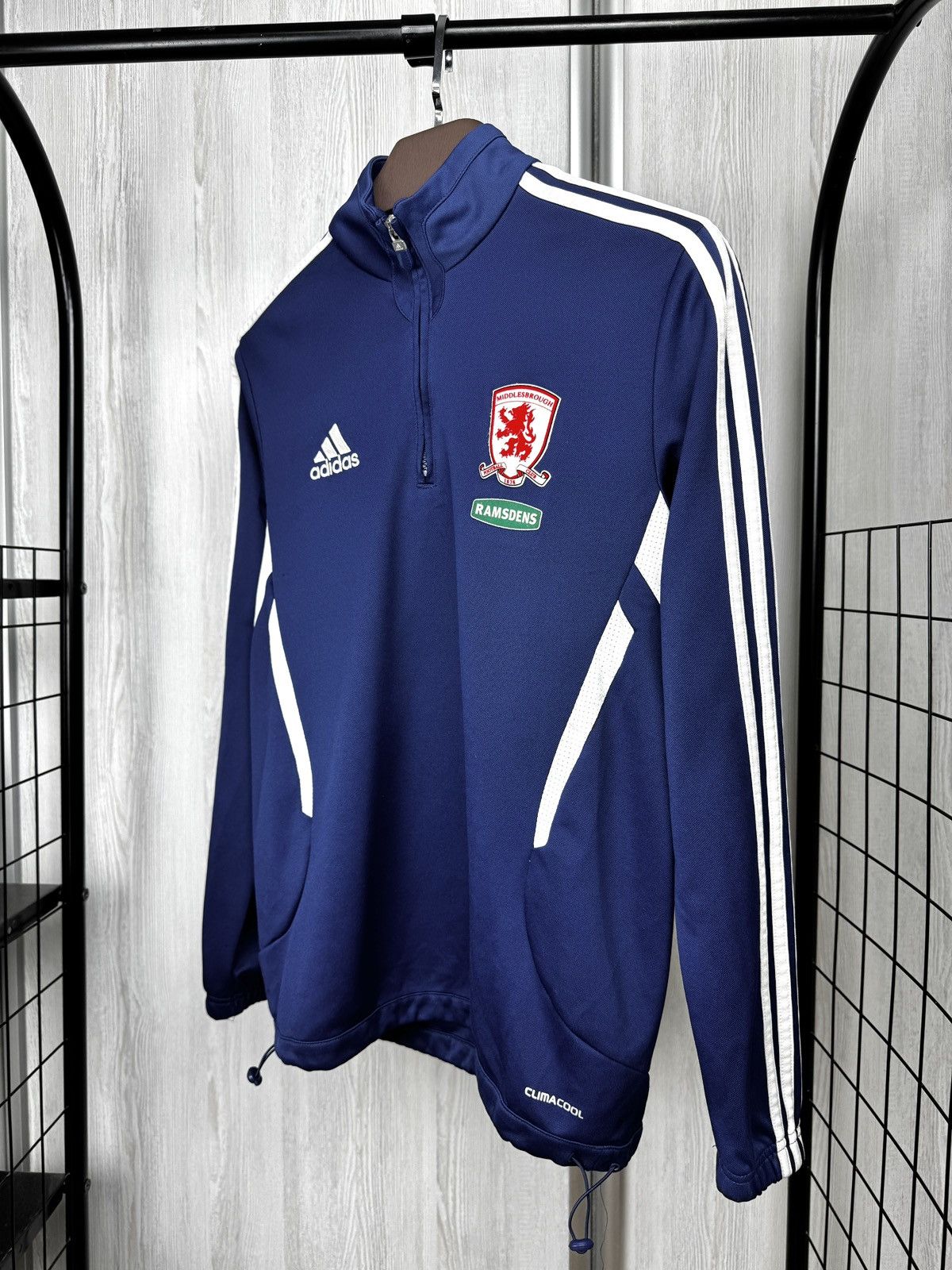 Adidas Middlesbrough adidas Blue training sweatshirt 2011/12 size S Size US S / EU 44-46 / 1 - 8 Thumbnail