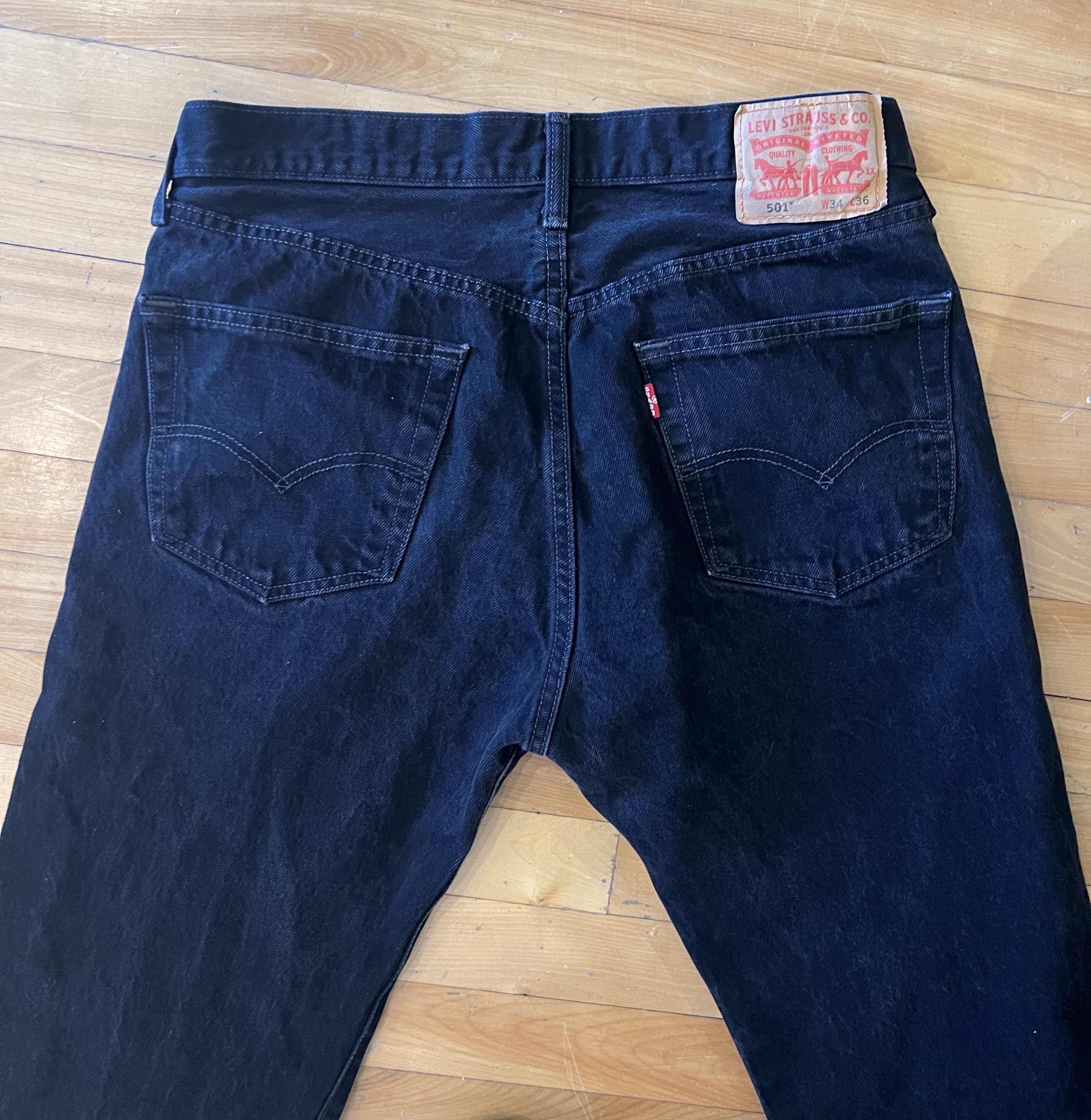 Levi's Levis 501 Black Denim Jeans Size US 34 / EU 50 - 2 Thumbnail
