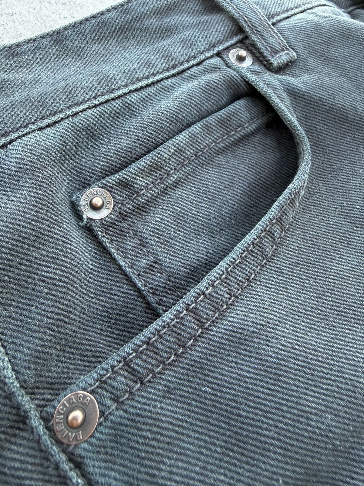 Balenciaga Balenciaga Dark Blue Indigo Straight Denim Jeans Size US 36 / EU 52 - 5 Thumbnail