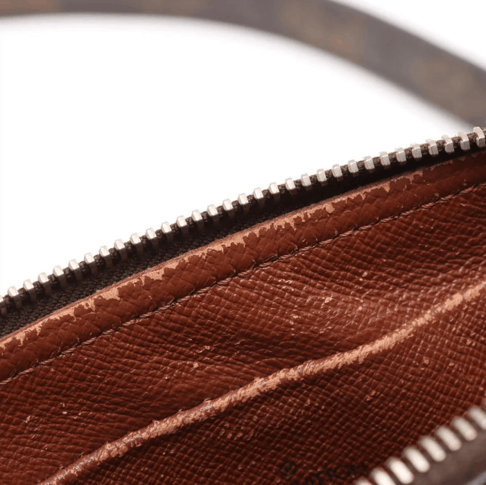 Louis Vuitton Monogram Nile Messenger Bag Size ONE SIZE - 11 Thumbnail