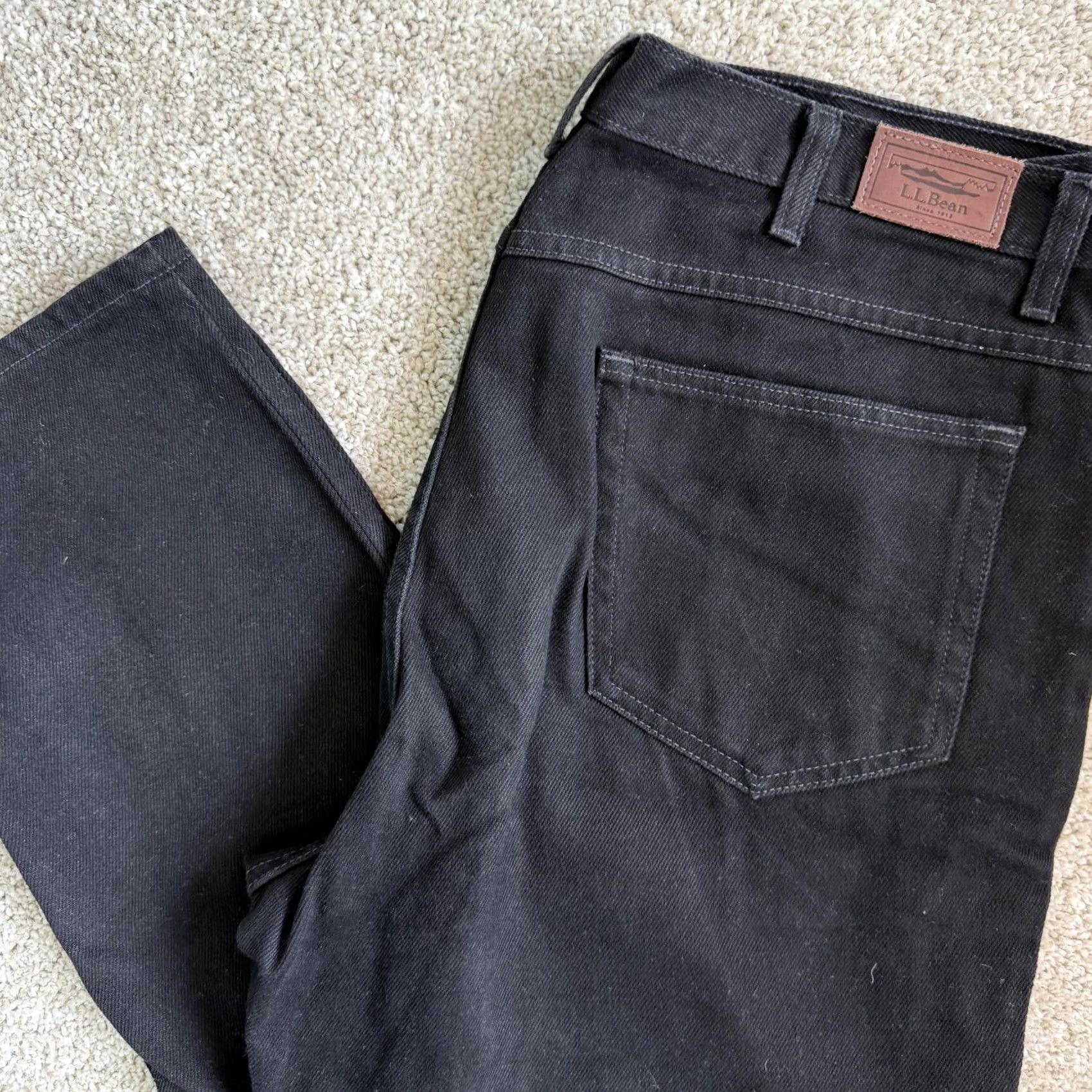 Vintage L.L. Bean Classic Fit Jeans Mens 37x32 Dark Wash Black Denim Straight Casual Size US 37 - 2 Thumbnail