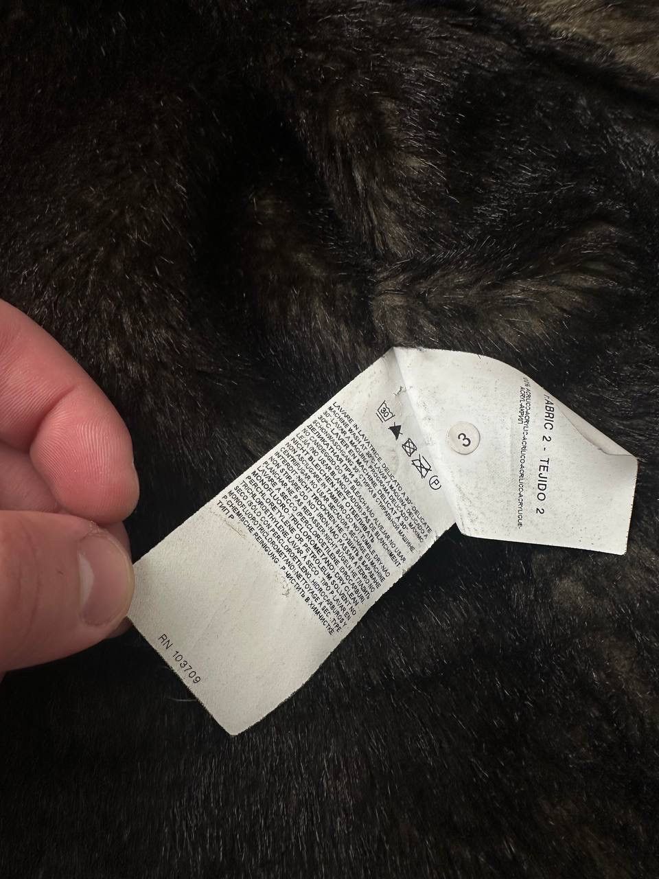 Armani × Vintage Vintage Armani Jeans Faux Fur Womesn Jacket Size L / US 10 / IT 46 - 16 Thumbnail