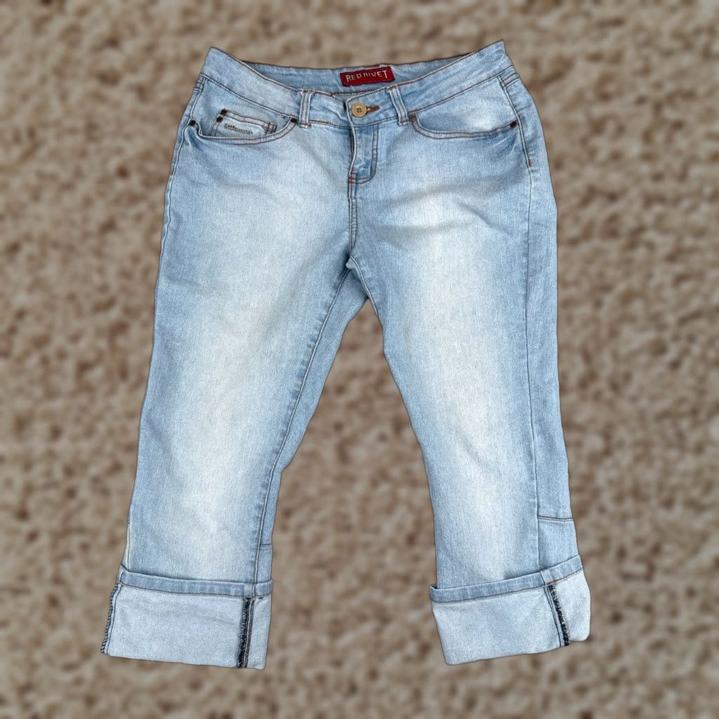Vintage Red Rivet Jeans Women Capri Denim Blue 30x20 Low Rise 11 Regular Cotton Blend 5-Pocket Pockets Distressed Vintage No Size 32" / US 10 / IT 46 - 1 Thumbnail