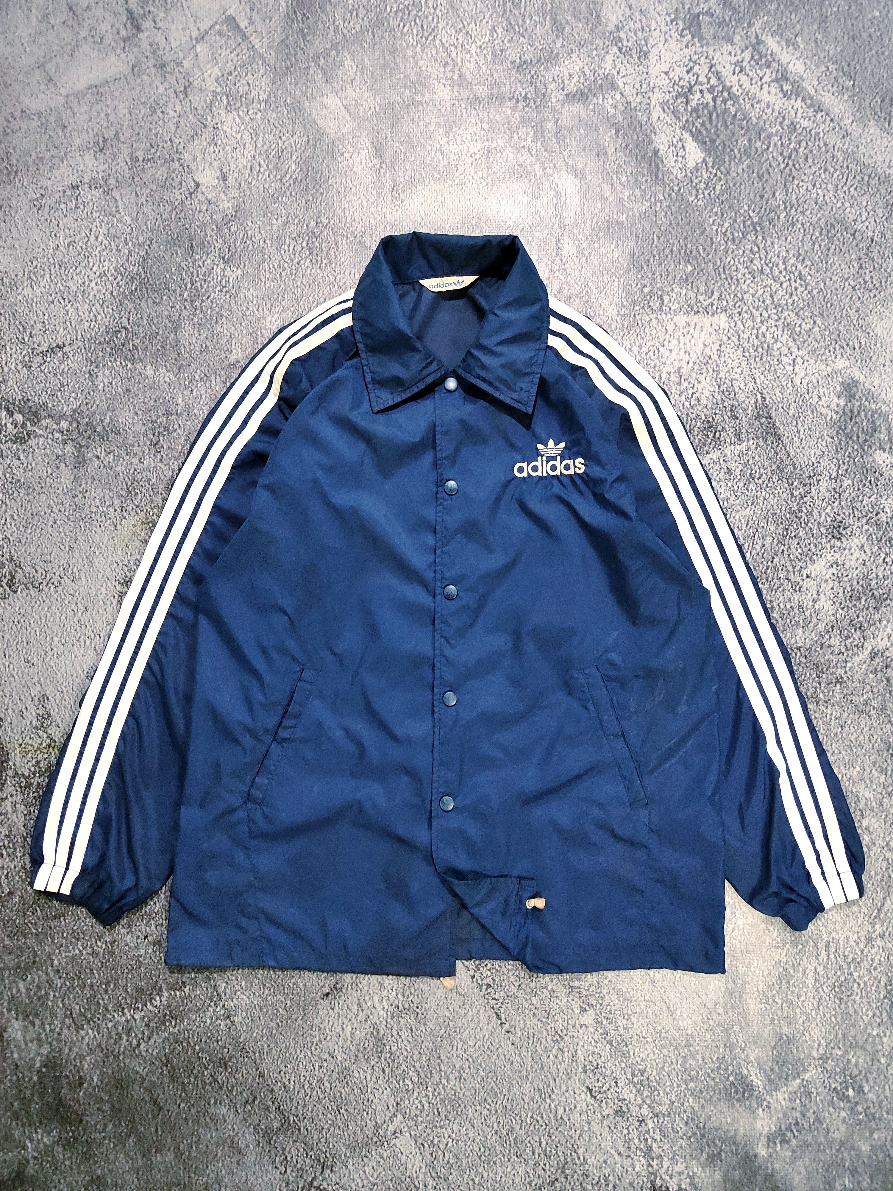Adidas Vintage 80's Adidas Coach Windbreaker Jacket Size US L / EU 52-54 / 3 - 1 Thumbnail