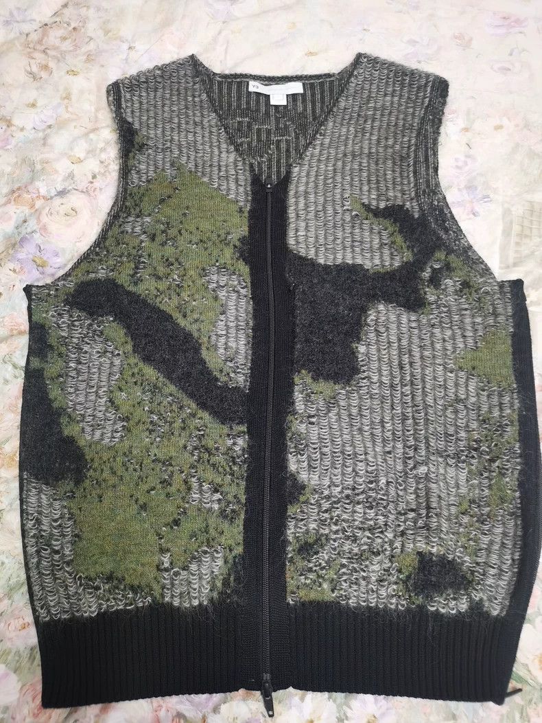 Y-3 Y-3 Mohair Camo Vest Size US S / EU 44-46 / 1 - 2 Thumbnail