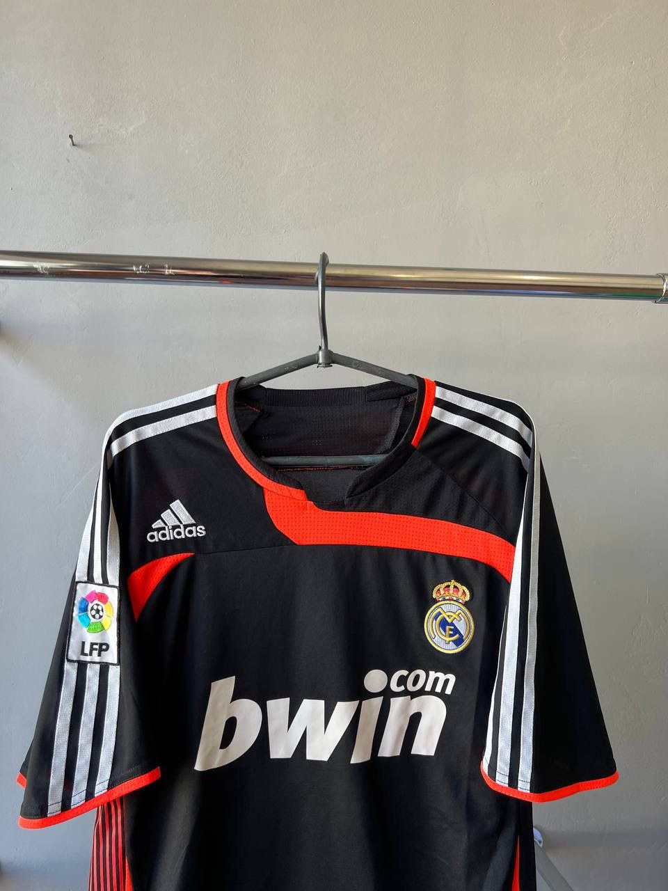 Adidas 2007/08 REAL MADRID GK 2 SOCCER JERSEY SHIRT ADIDAS SIZE L Size US L / EU 52-54 / 3 - 3 Thumbnail