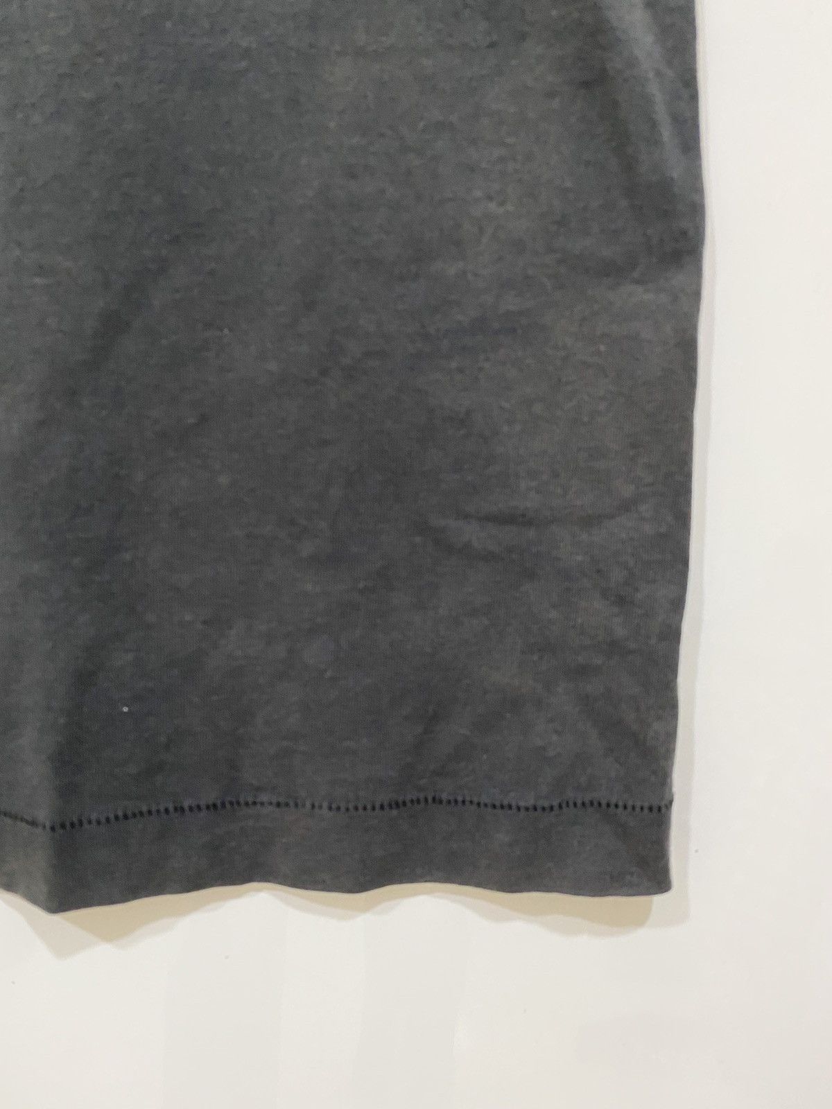 Pink Floyd Vintage 90s Pink Floyd Concert Tees Size US XL / EU 56 / 4 - 7 Thumbnail