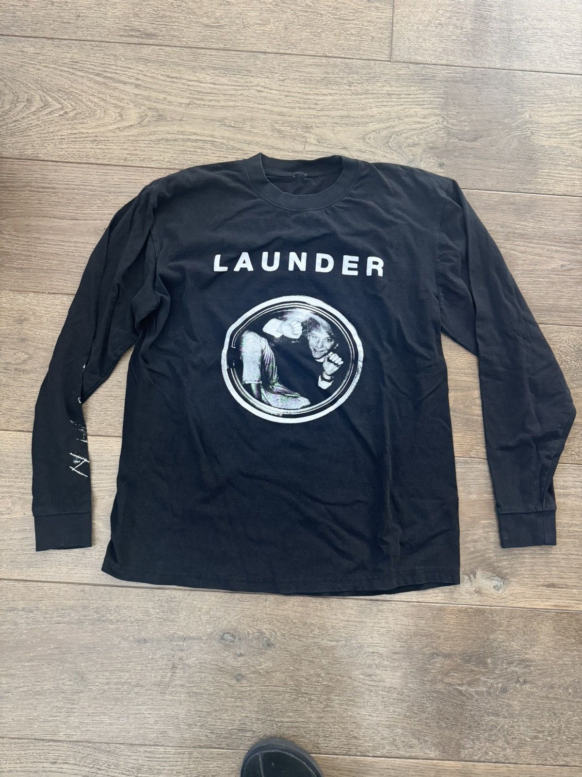 Launder by henri alexander levy