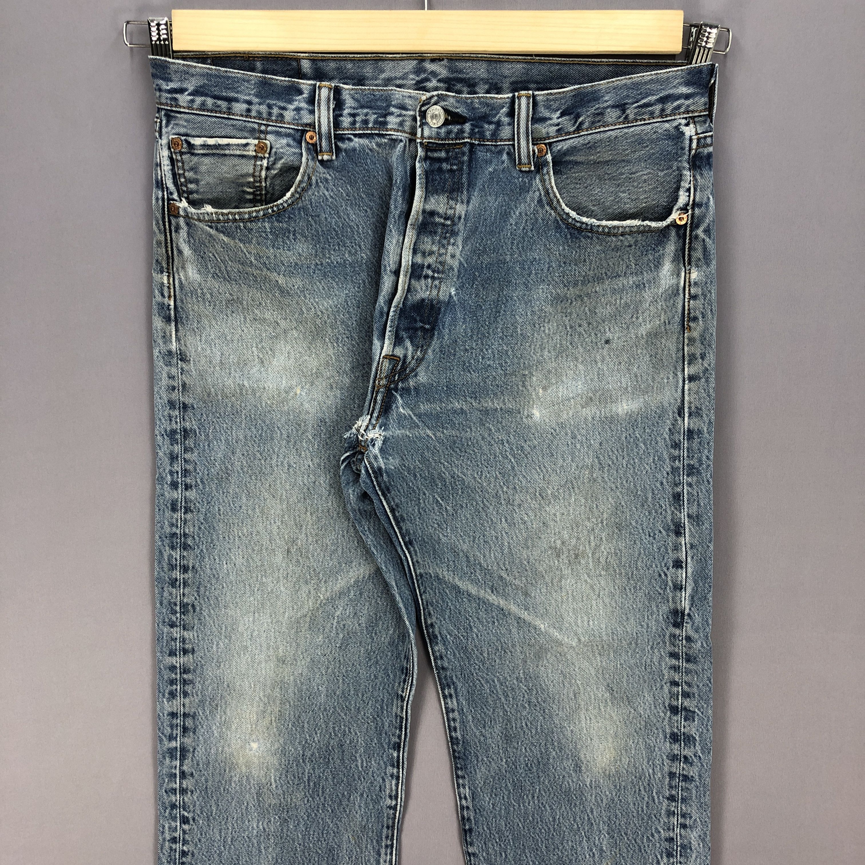 Levi's Y2K Levis 501 Distressed Jeans Levi's Faded Stonewash Denim Size US 34 / EU 50 - 3 Thumbnail