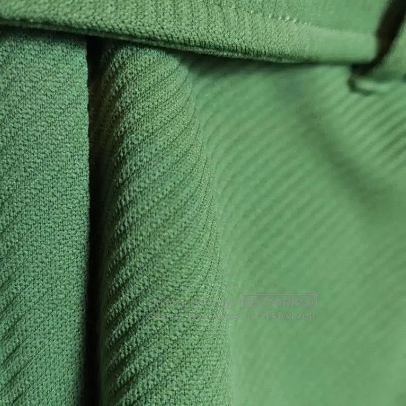 Burberry Burberry Green Casual Trousers for Women. Size 23" - 9 Thumbnail