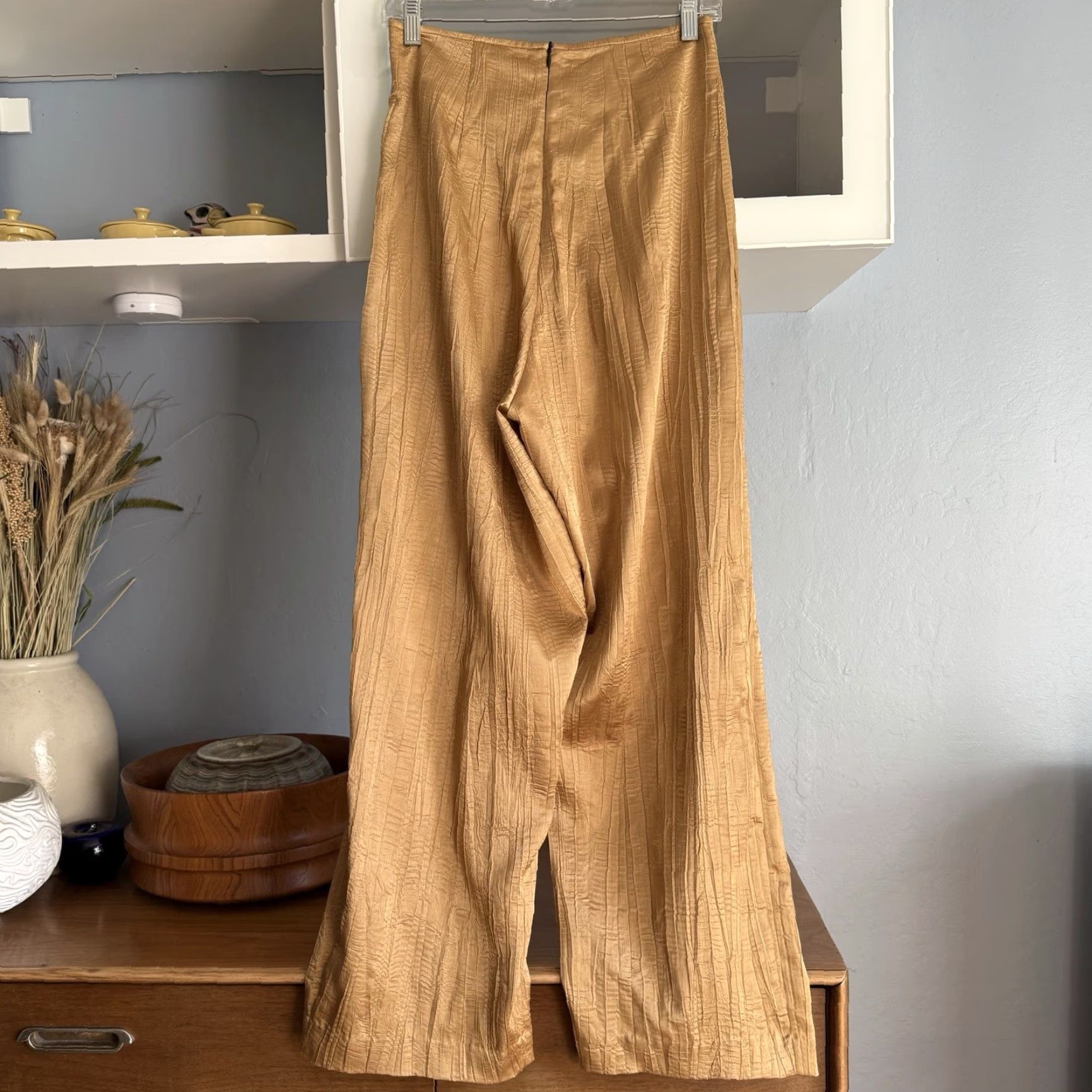 Vintage VINTAGE JEANNE MARC Outfit/Set Blouse & Pants Gold 80s Bohemian Glam S/M Women Wide-Leg includes Pants, Dress Shirt United States Made in USA Size S / US 4 / IT 40 - 6 Thumbnail