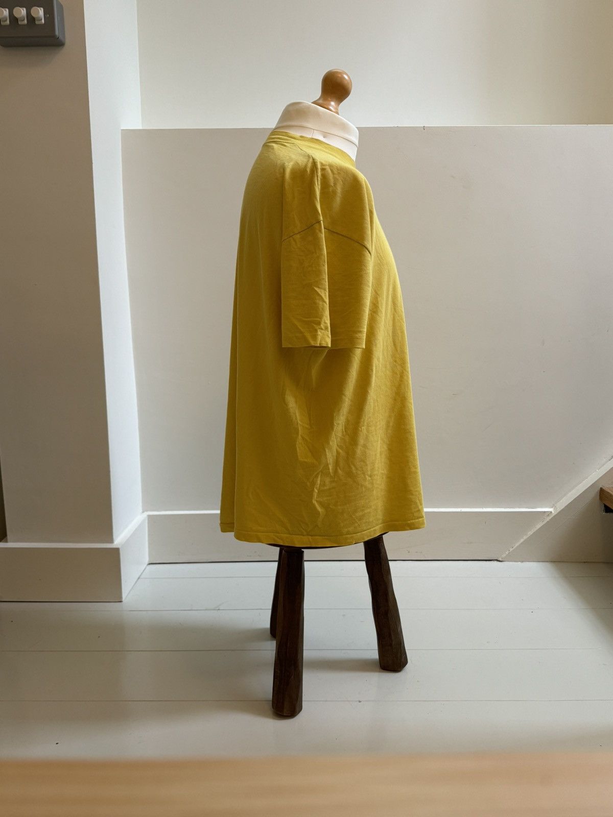 Vintage Vintage 90s Rare Yellow Tee Size US L / EU 52-54 / 3 - 4 Thumbnail