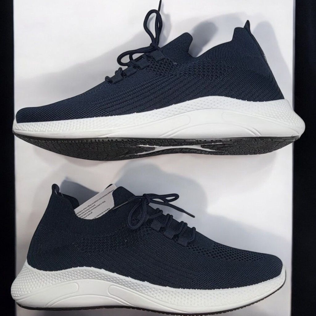 Members Only Members Only Light Weight Breathable Cross Trainers NEW 10 Size US 10 / EU 43 - 5 Thumbnail