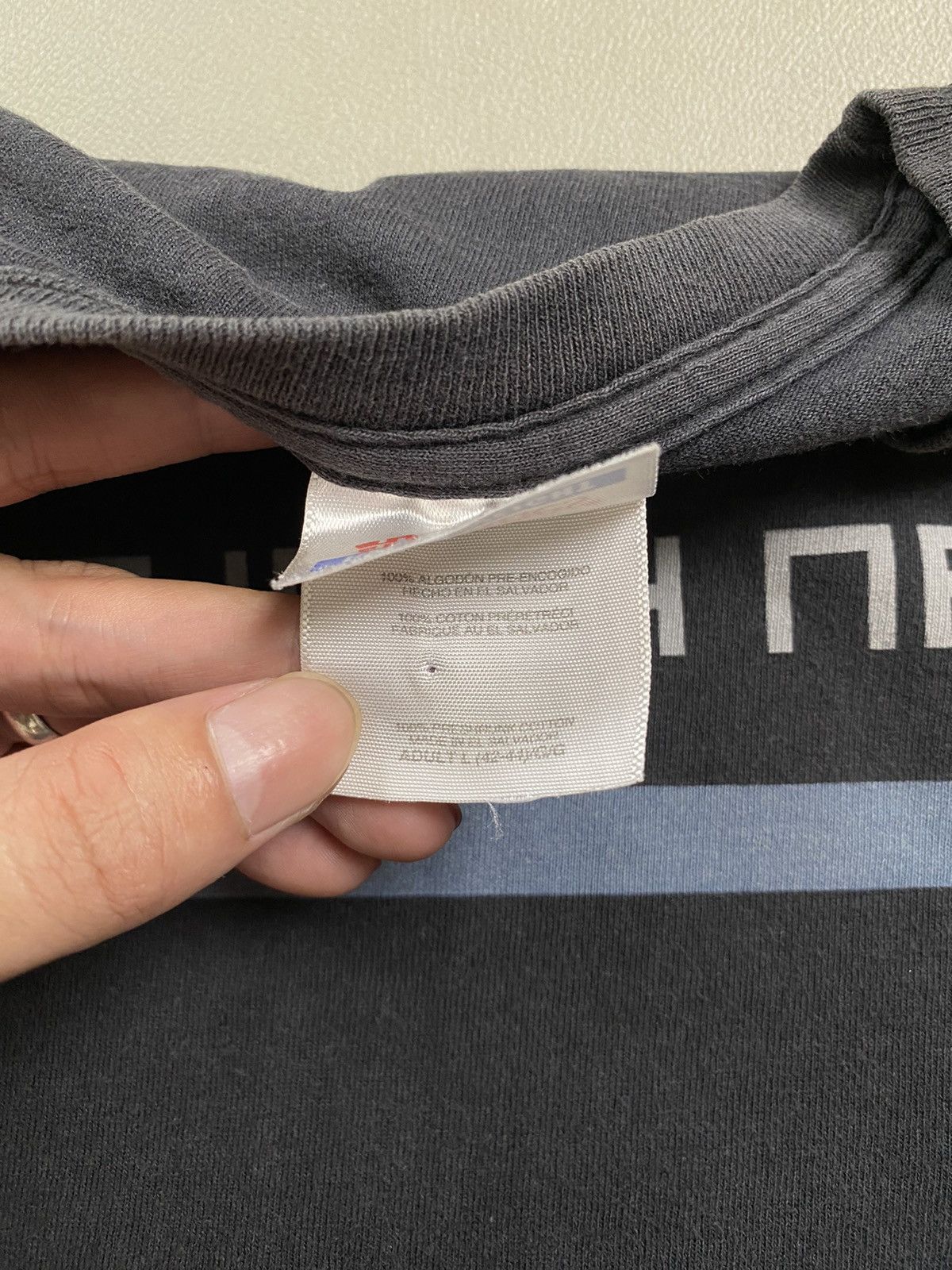 Band Tees × Vintage RARE 00s Nine Inch Nails Tshirt Size US L / EU 52-54 / 3 - 6 Thumbnail