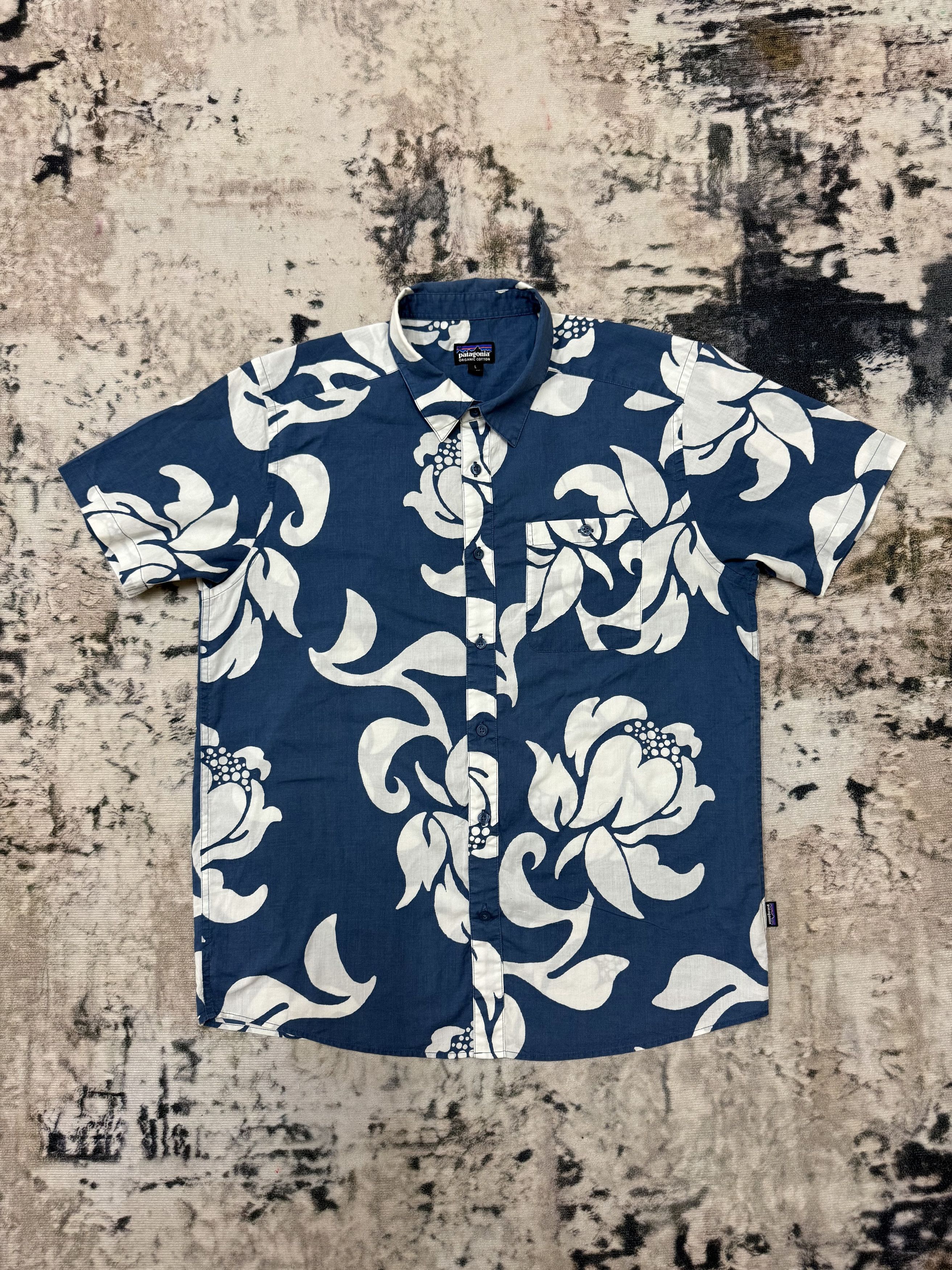 Patagonia Patagonia Hawaiian Flora Button Up Shirt Size US M / EU 48-50 / 2 - 3 Thumbnail