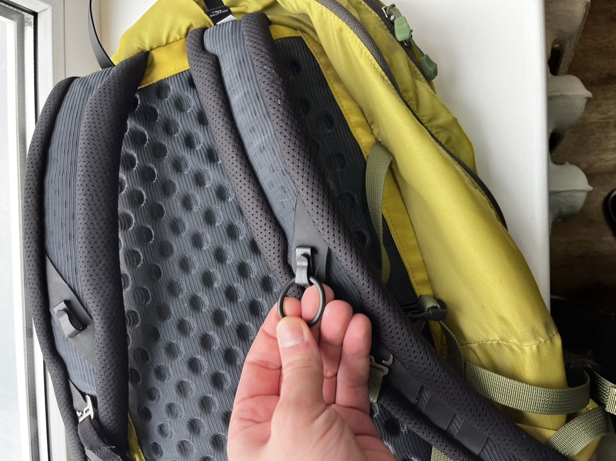 Arc'teryx Arc'teryx Axios 25 Nylon Backpack Bag Made in Philippines Size ONE SIZE - 24 Thumbnail
