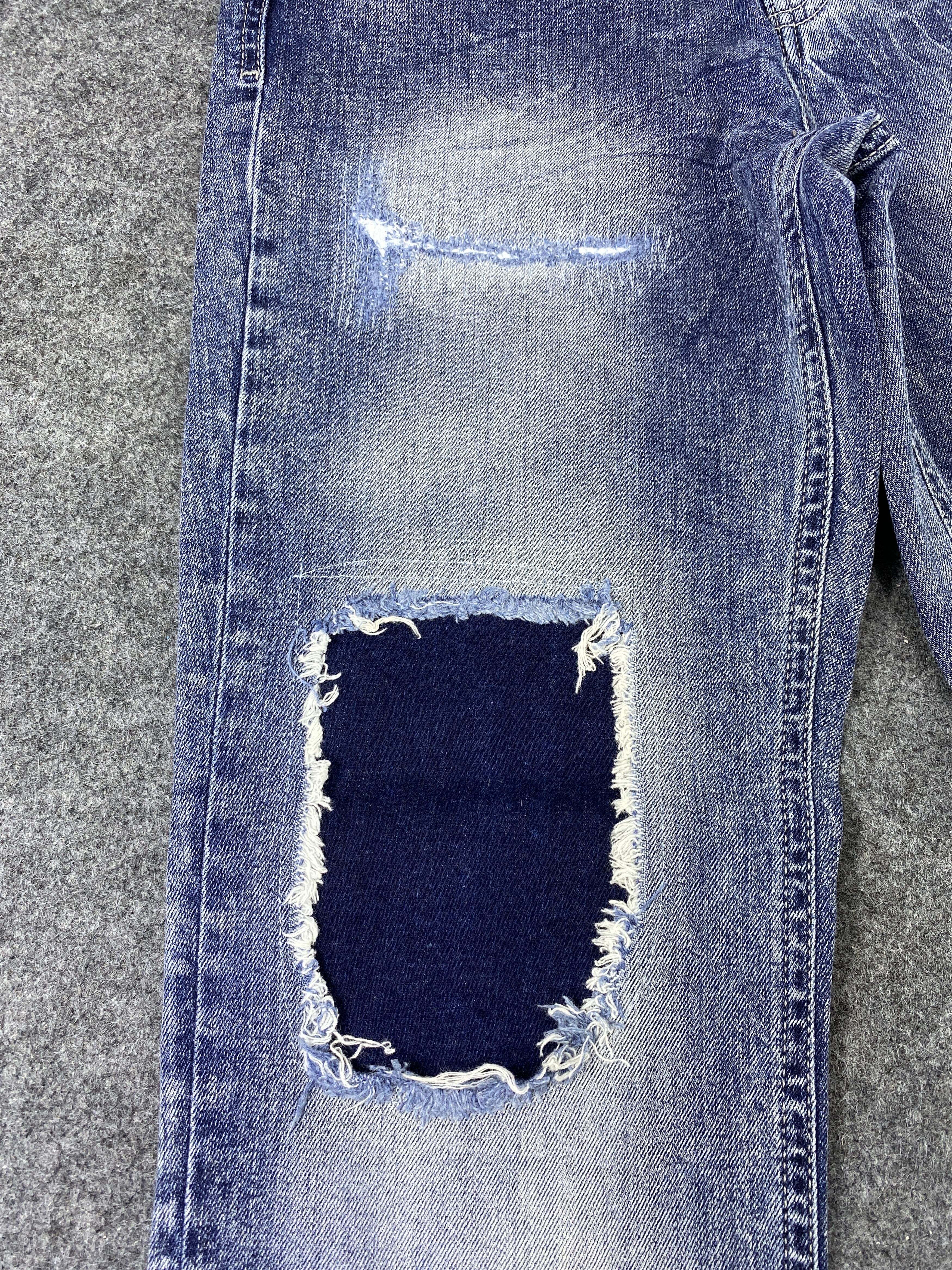 Diesel Diesel Kid Distressed Blue Wash Jeans - J1072 Size US 27 - 7 Thumbnail