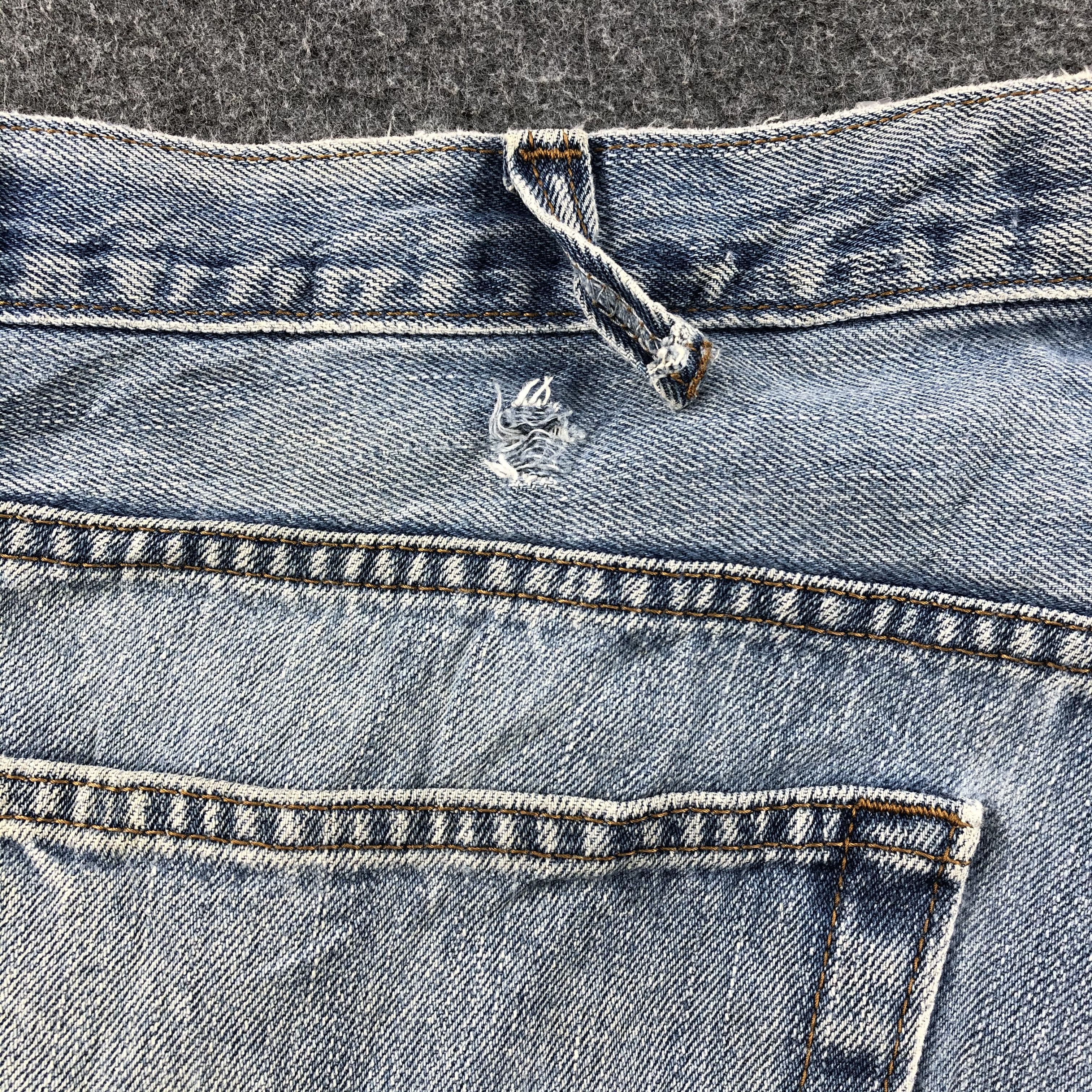 Levi's Light Washed Vintage Levis 560 Jeans Baggy Denim-J1107 Size US 40 / EU 56 - 7 Thumbnail
