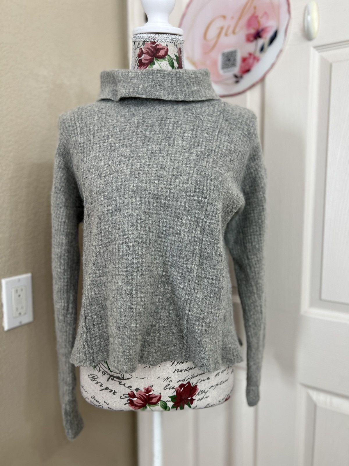 Free People Free People gray wool sweater size M Size M / US 6-8 / IT 42-44 - 1 Thumbnail