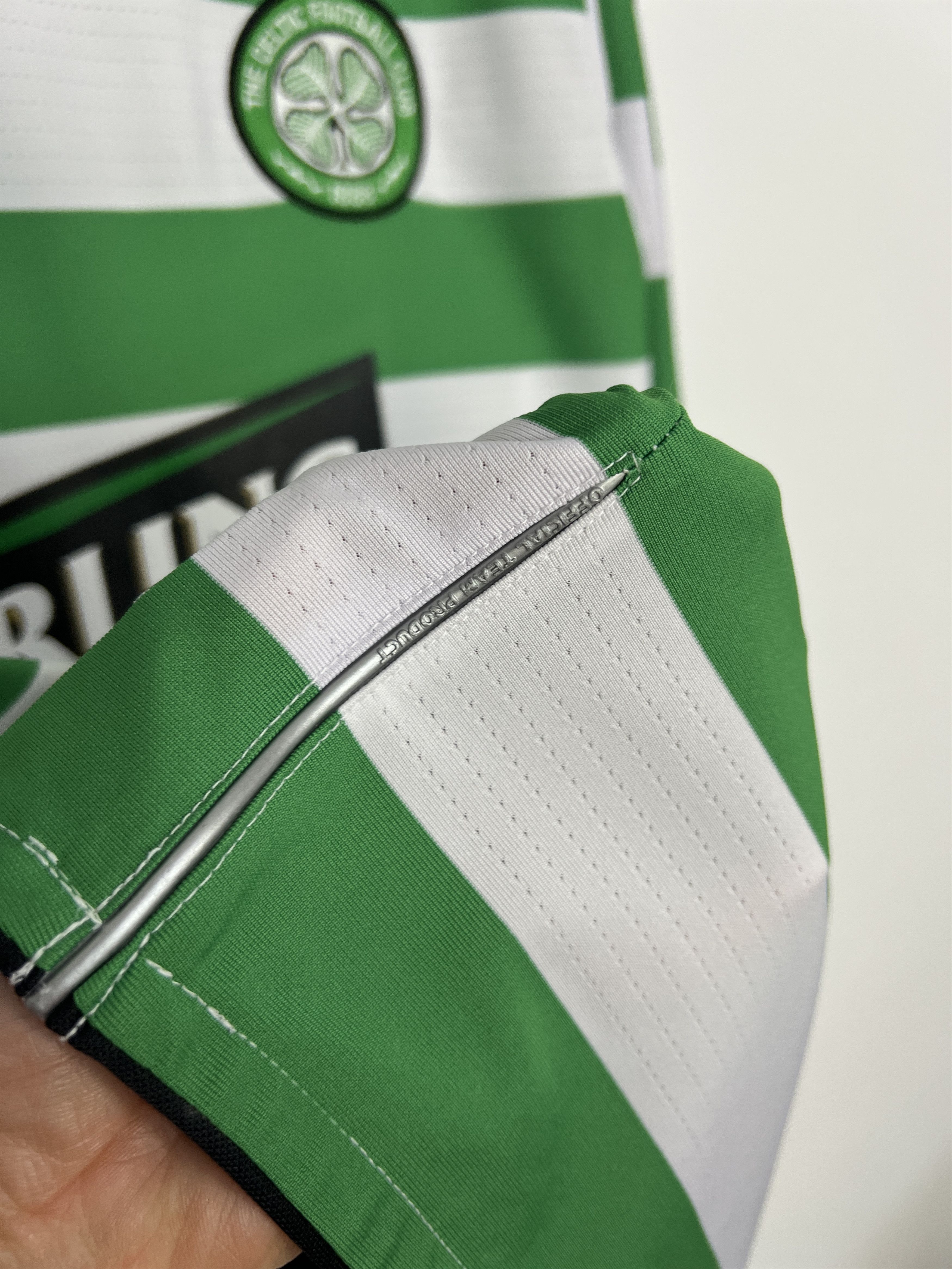 Umbro Celtic Home football shirt 2004 Soccer Long Sleeve Jersey Size US M / EU 48-50 / 2 - 5 Thumbnail