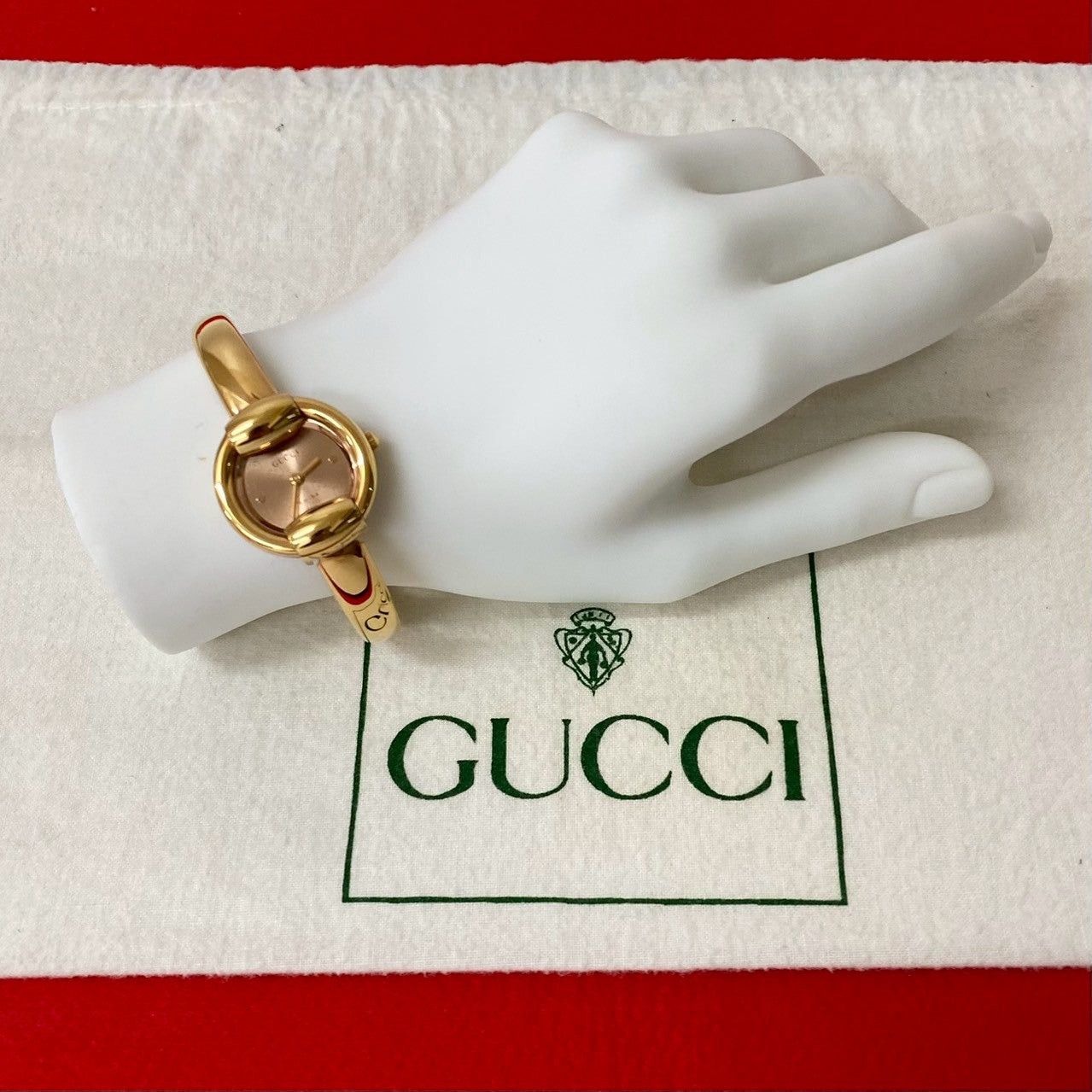 Gucci Gucci Watches Gold Plated Size ONE SIZE - 1 Thumbnail