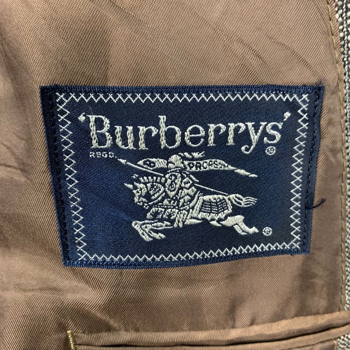 Burberry 90’s BURBERRYS Wool Suit Jacket Blazers #2315-C103 Size US M / EU 48-50 / 2 - 15 Thumbnail
