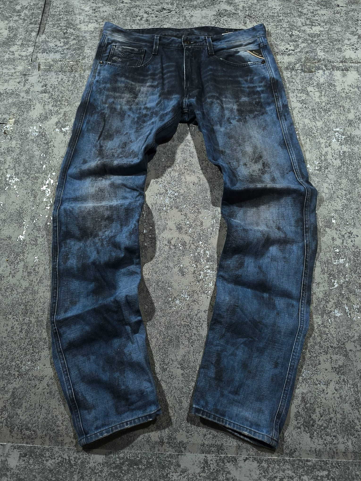 Other REPLAY ITALY HEDI SLIMANE ROCKSTAR STAINED LOOK JEANS Size US 34 / EU 50 - 8 Thumbnail