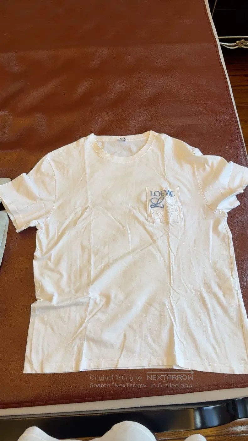Loewe Loewe White short-sleeve T-shirt with blue embroidered log Size US L / EU 52-54 / 3 - 1 Thumbnail