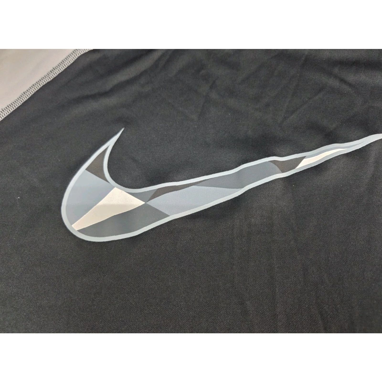 Nike Nike Dri-Fit Mens Short Sleeve Crew Neck T-Shirt Black/White XL Logo Athletic Activewear Shirt Size US XL / EU 56 / 4 - 4 Thumbnail