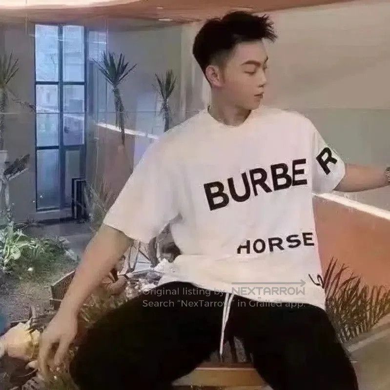 Burberry Burberry Logo Print Short Sleeve T. Size US M / EU 48-50 / 2 - 7 Thumbnail