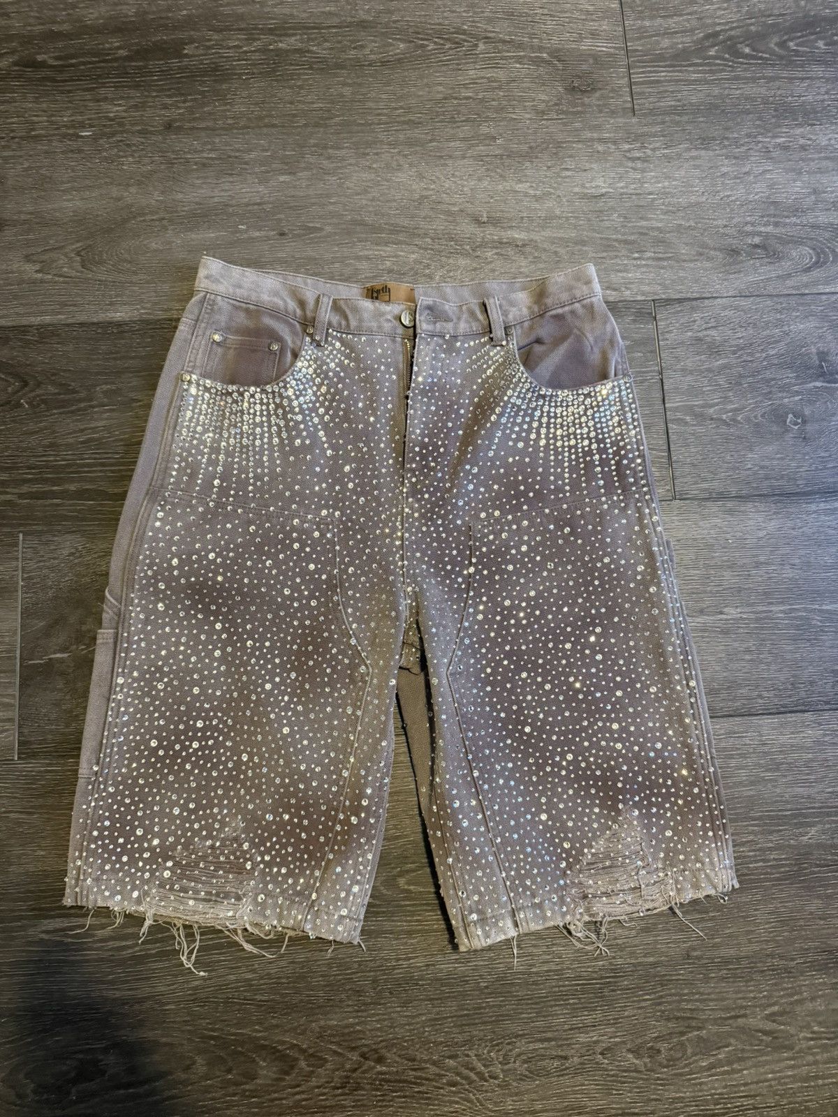 Birth of Royal Child Birth of Royal Child 20k Diamond Shorts Size US 34 / EU 50 - 1 Thumbnail