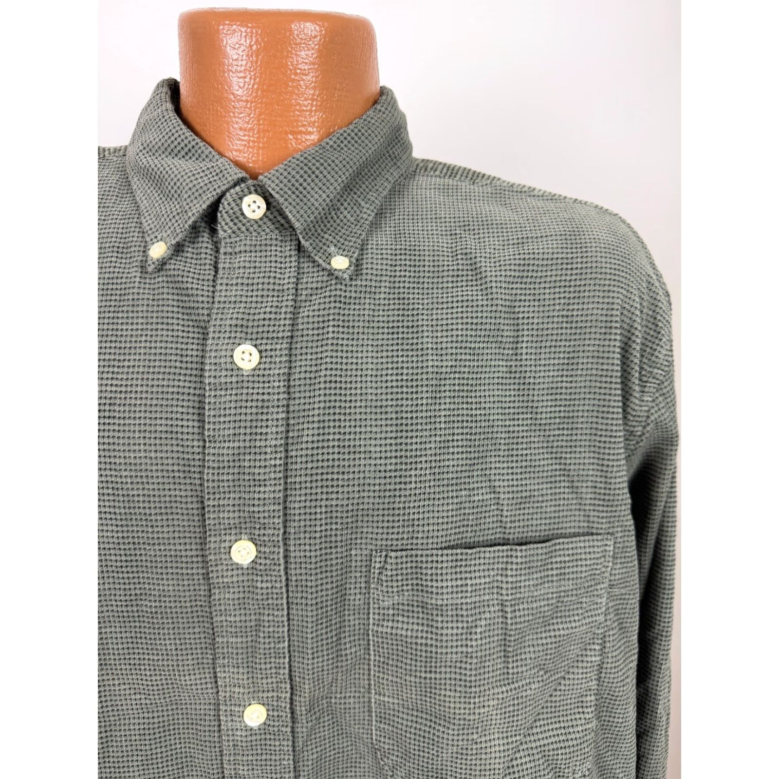 Vintage VINTAGE R&R Outdoors Corduroy Shirt Men L Sage Green Check Lightweight Button-Up Long Sleeve Preppy Size US L / EU 52-54 / 3 - 3 Thumbnail