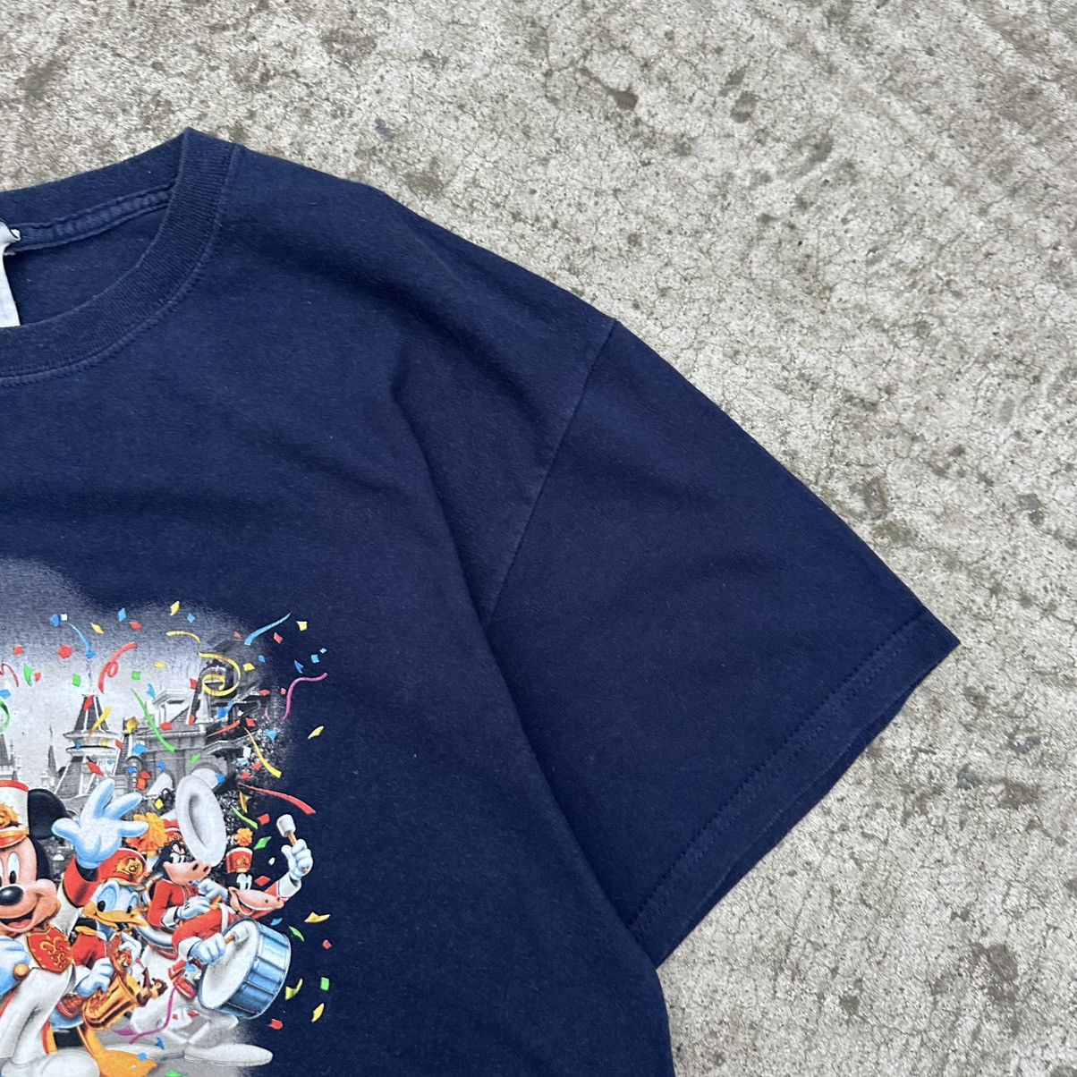 Disney Vintage Adult Disney T-shirts Warner Bros Big Logo Y2K Size US L / EU 52-54 / 3 - 6 Thumbnail