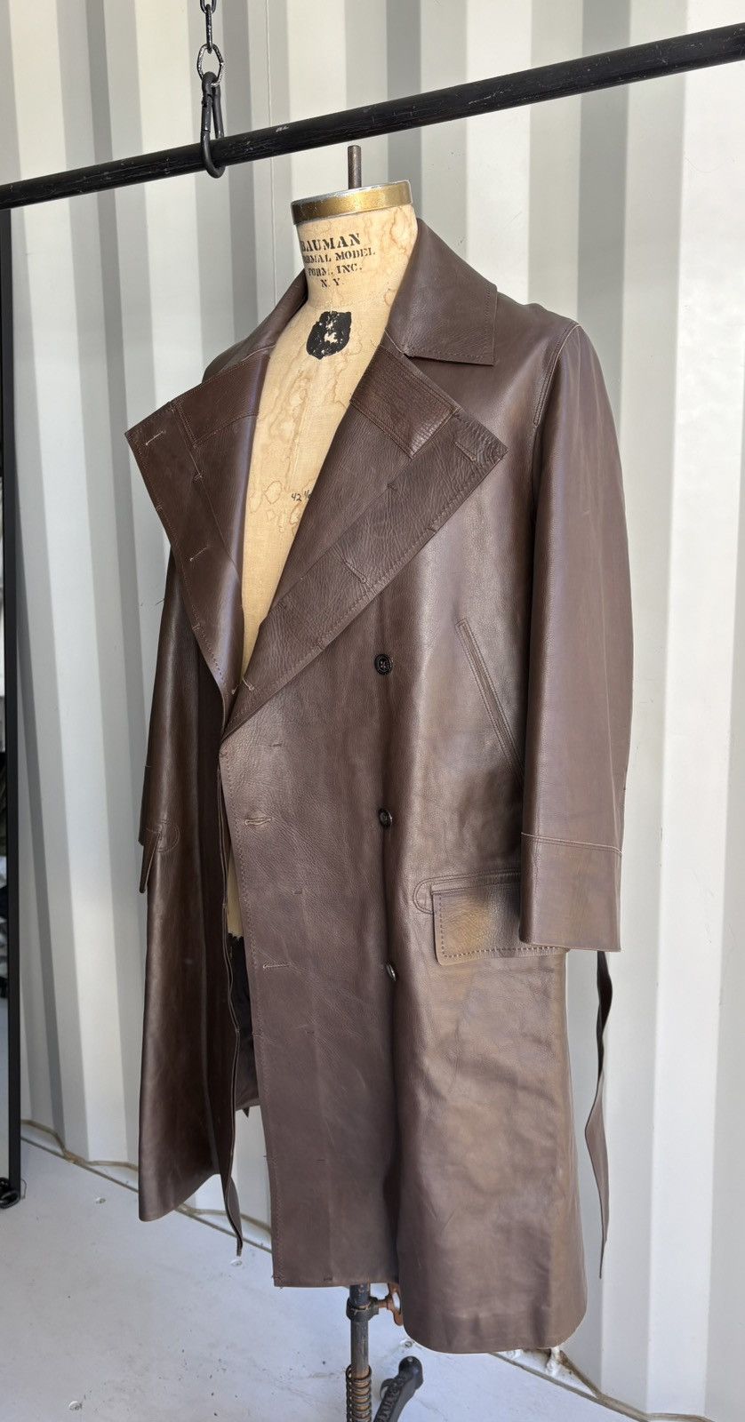 Gucci Gucci Tom Ford Era Leather Coat Size US XL / EU 56 / 4 - 4 Thumbnail