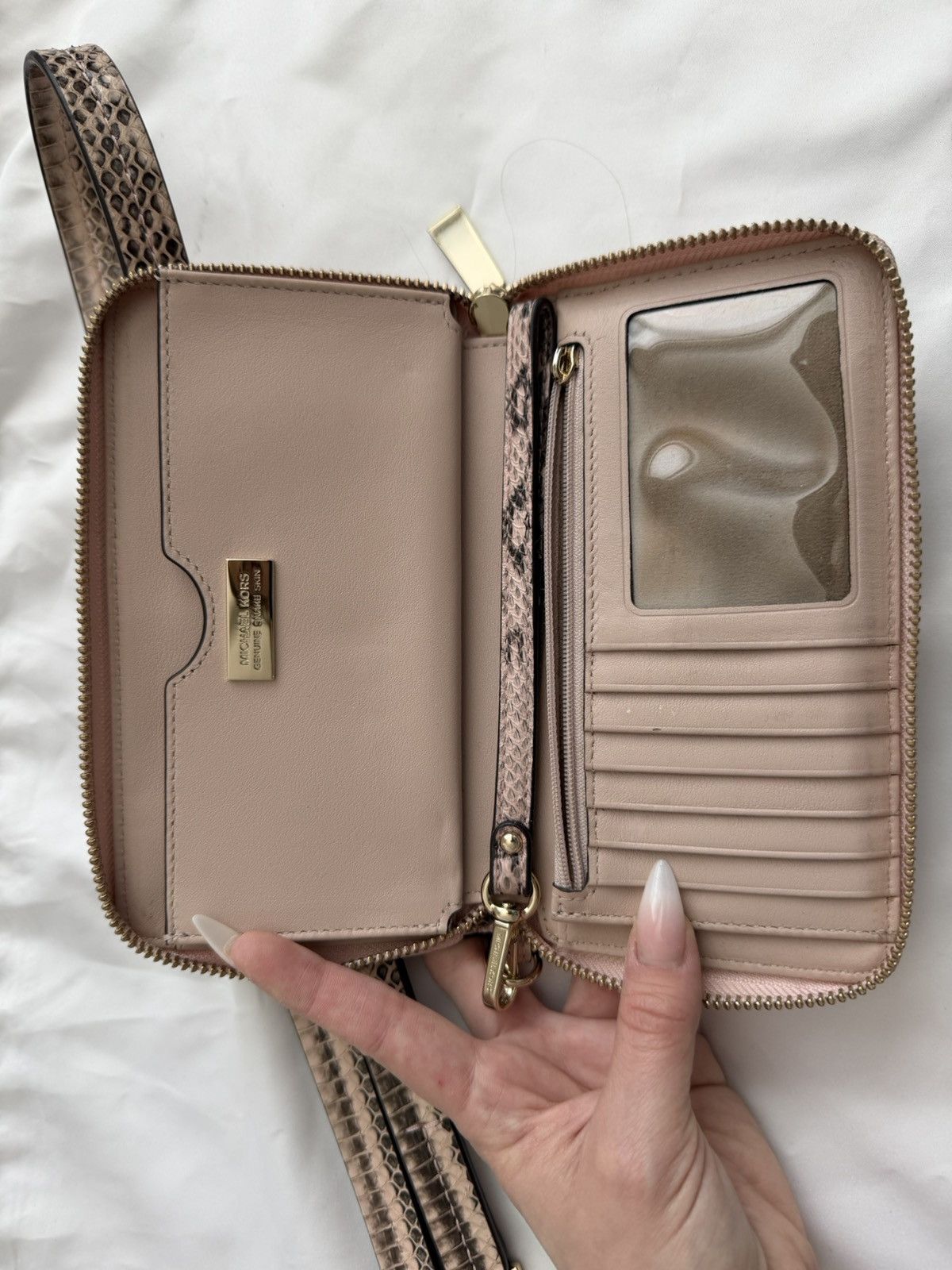 Michael Kors Michael Kors Genuine Snakeskin Mercer and Wallet Size ONE SIZE - 9 Thumbnail